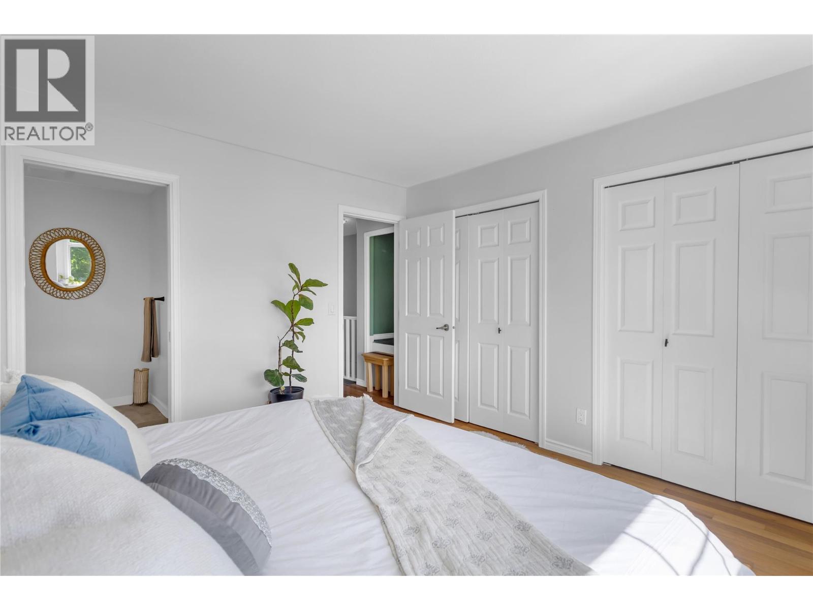 3825 Glen Canyon Drive Unit# 104