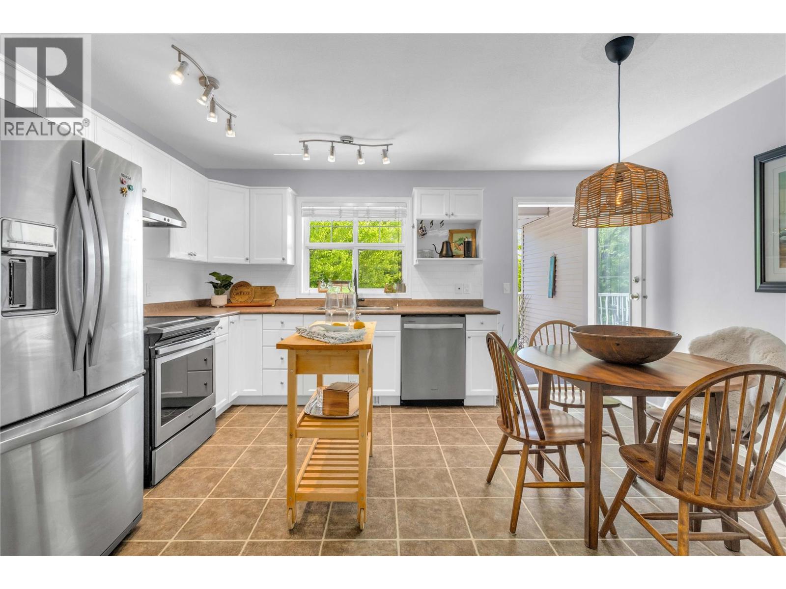 3825 Glen Canyon Drive Unit# 104