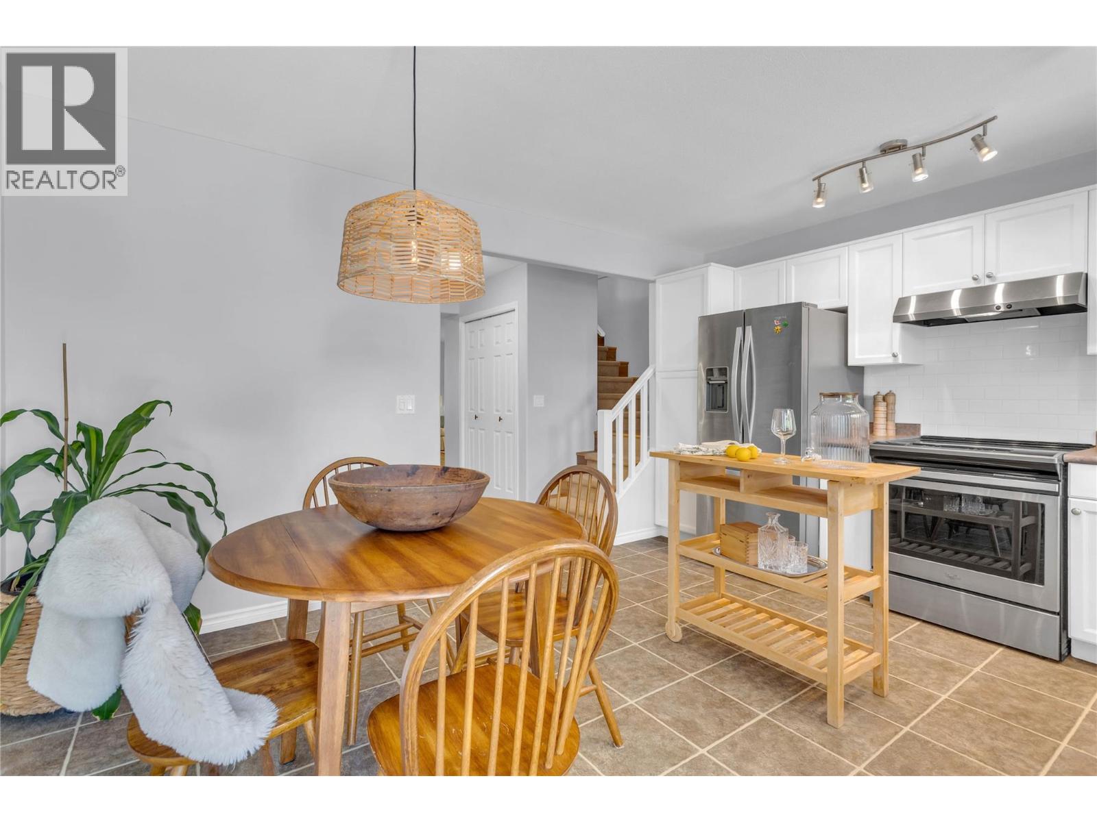 3825 Glen Canyon Drive Unit# 104
