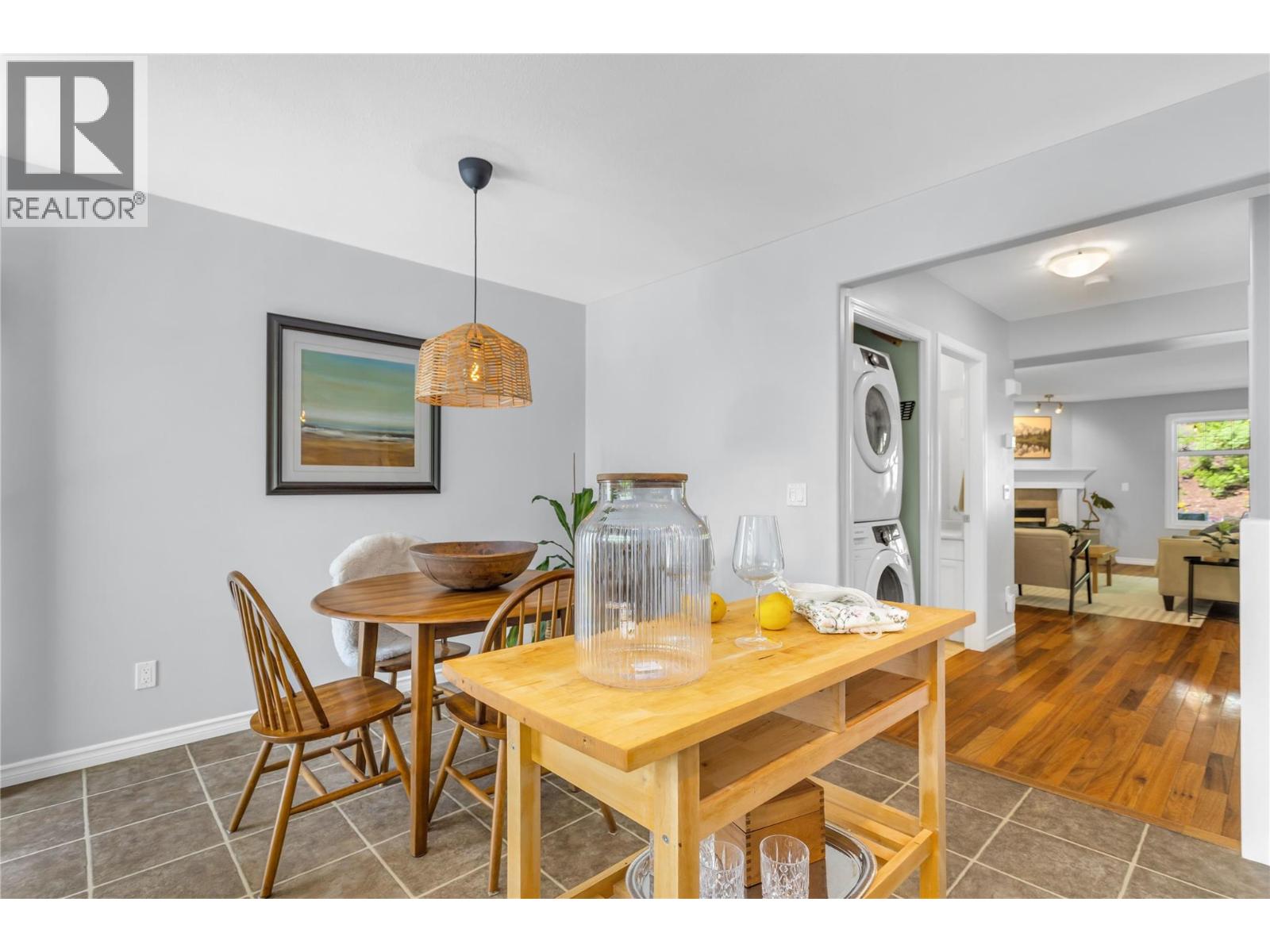 3825 Glen Canyon Drive Unit# 104