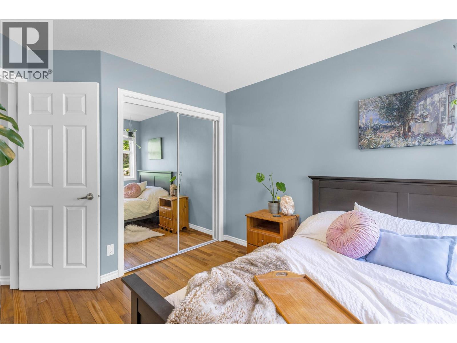 3825 Glen Canyon Drive Unit# 104