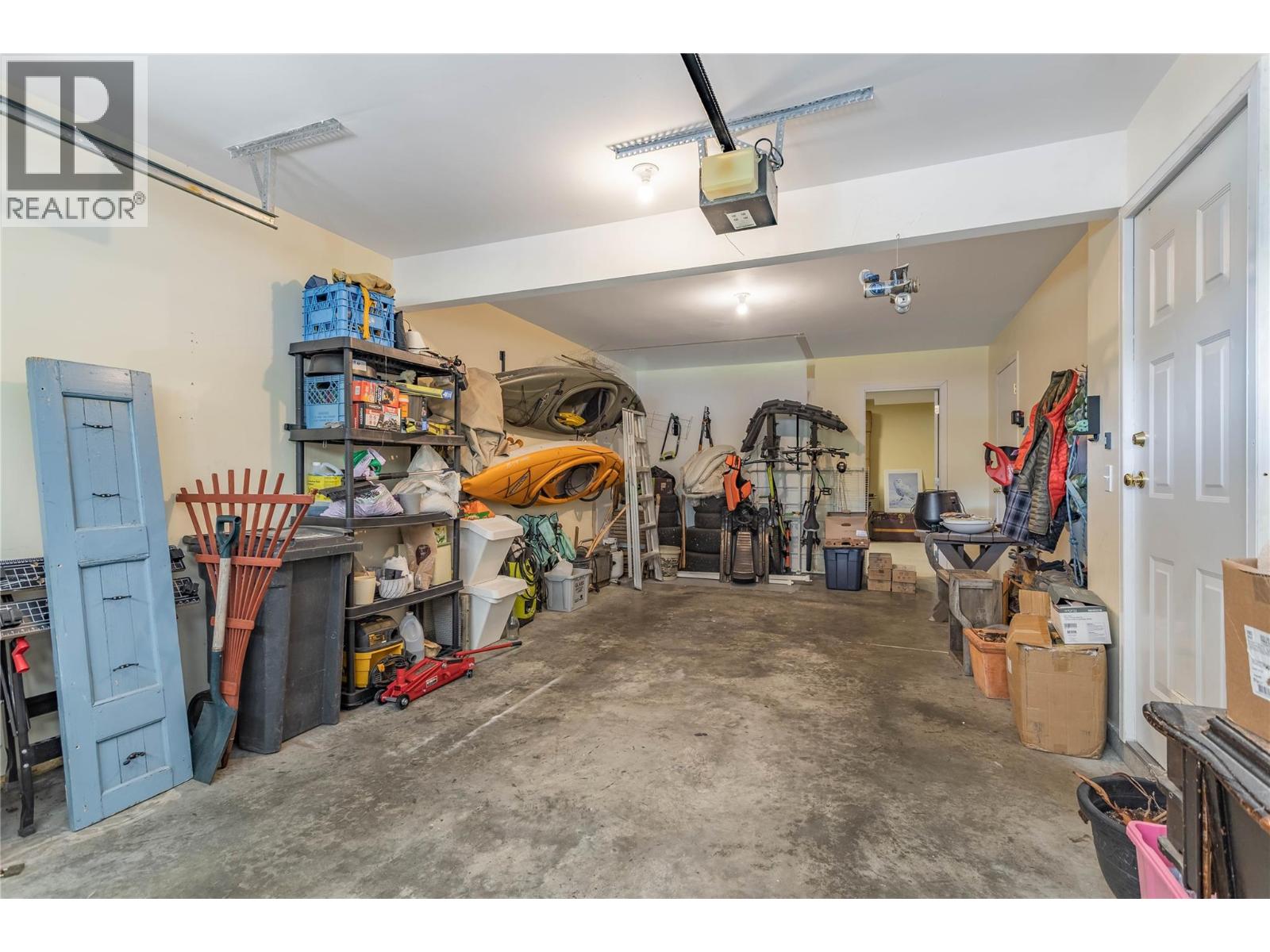 3825 Glen Canyon Drive Unit# 104