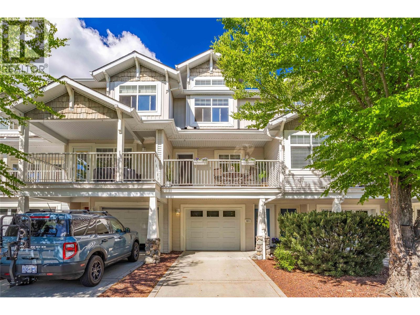 3825 Glen Canyon Drive Unit# 104