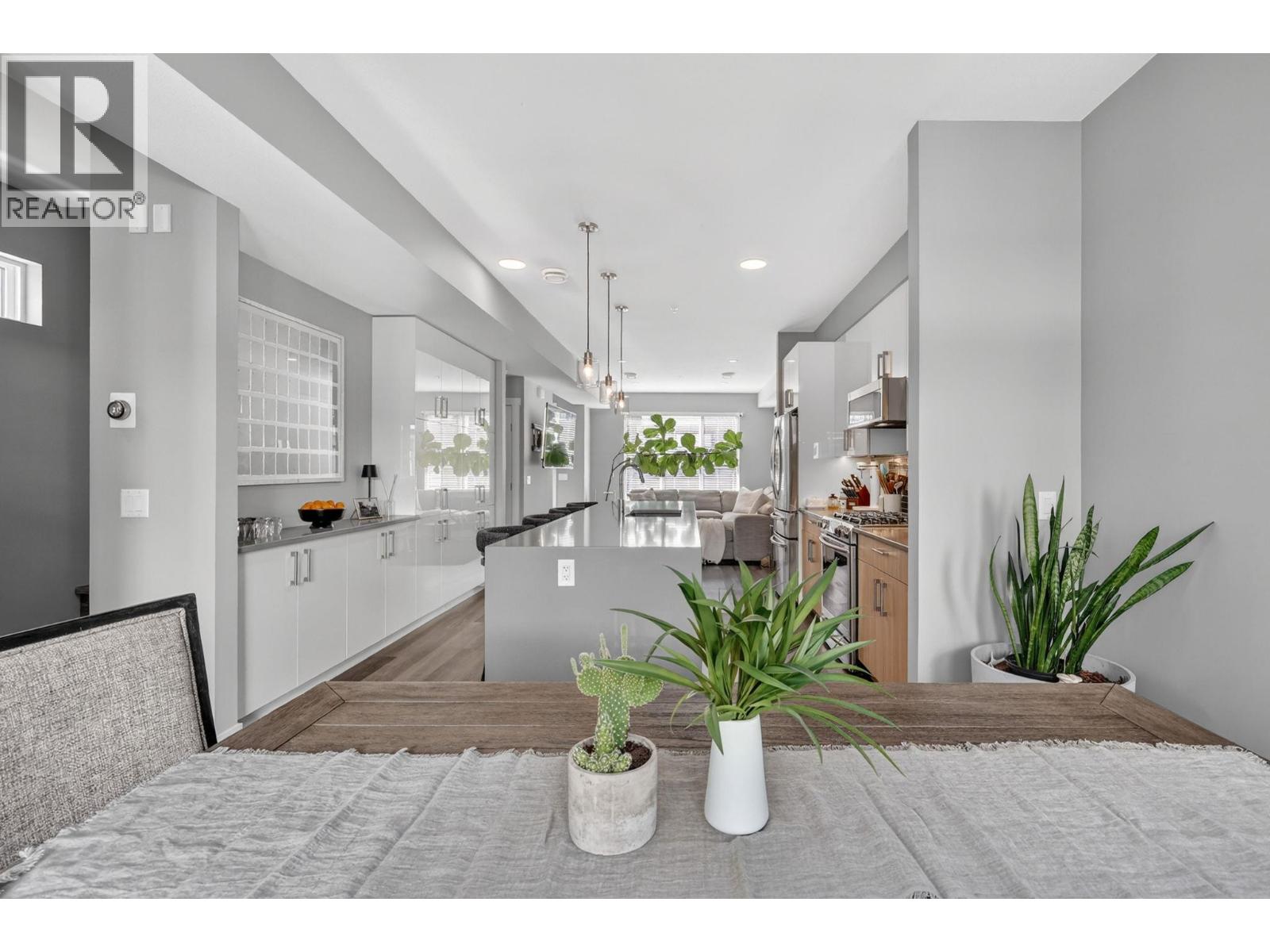 11581 Rogers Road Unit# 201