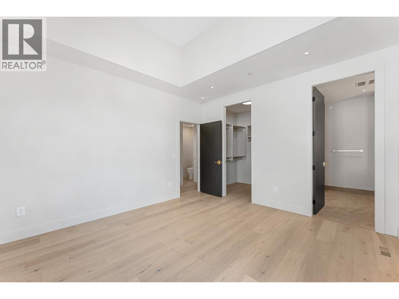 10313 Long Road