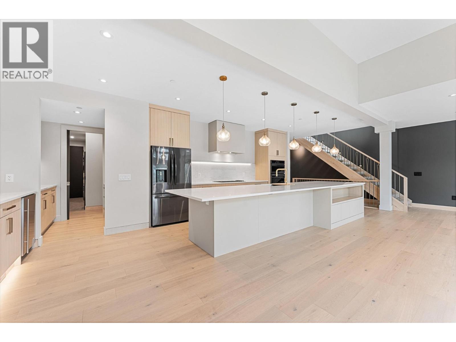 10313 Long Road