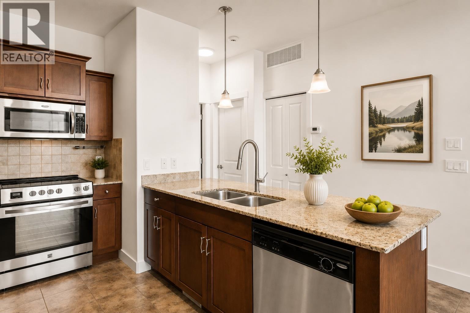 3359 Cougar Road Unit# 5