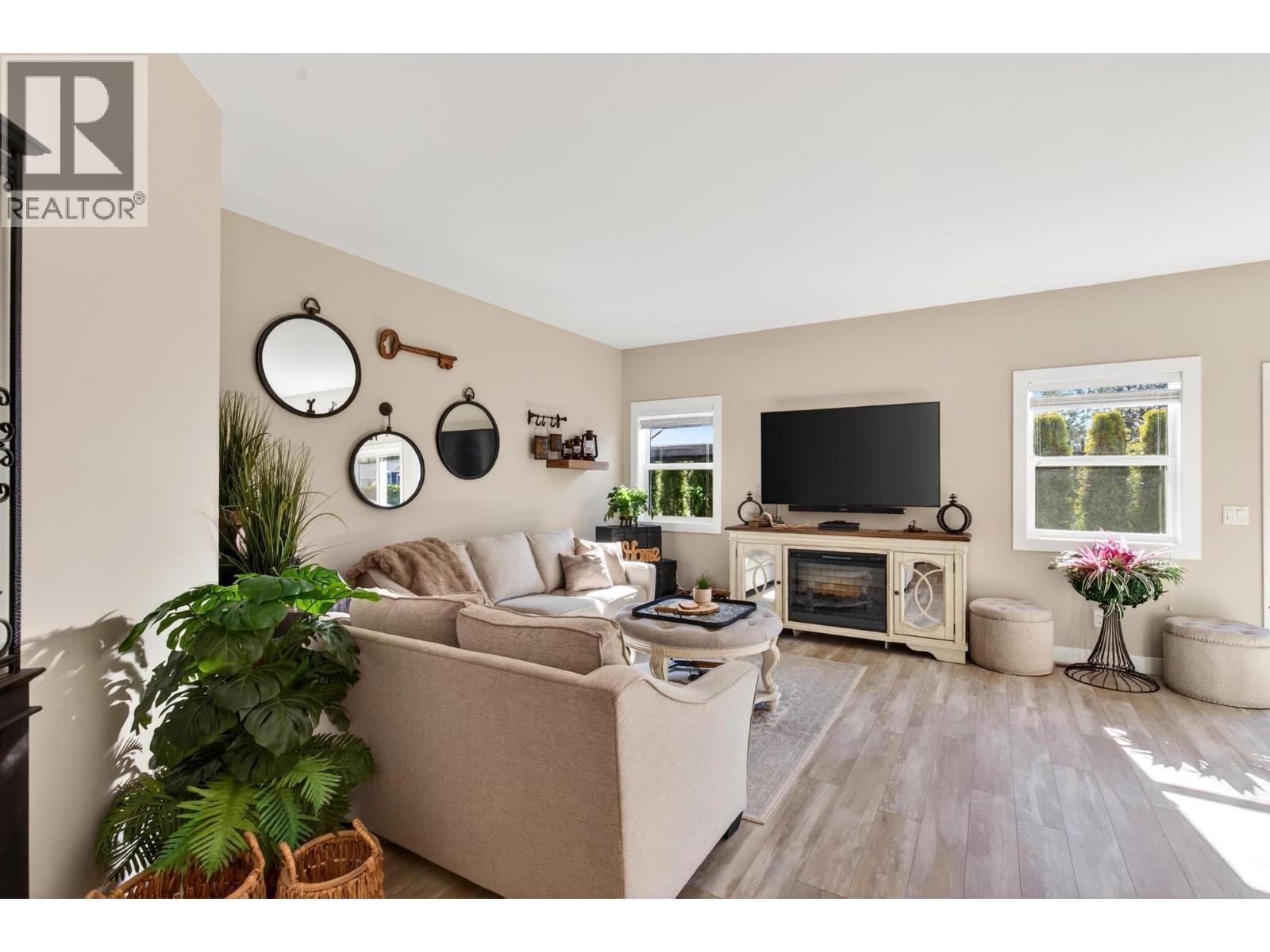 3359 Ironwood Drive