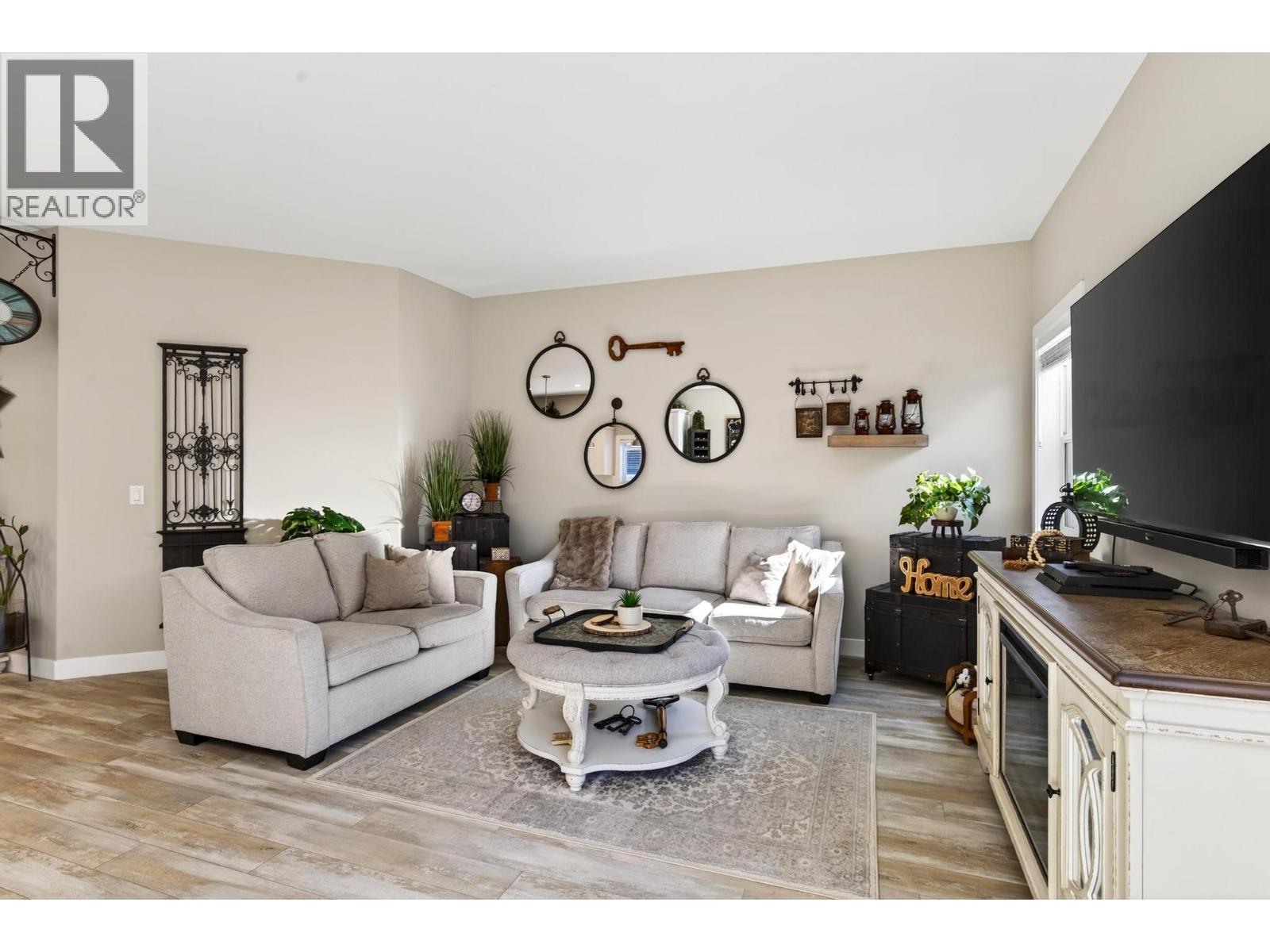 3359 Ironwood Drive