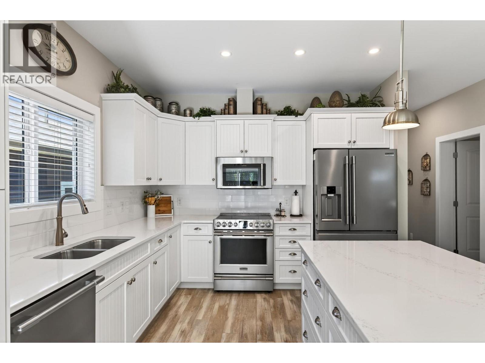 3359 Ironwood Drive