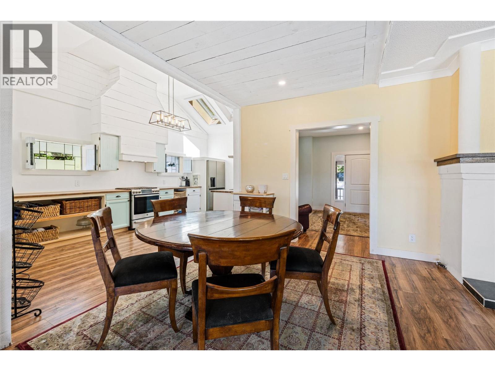 3299 McCulloch Road
