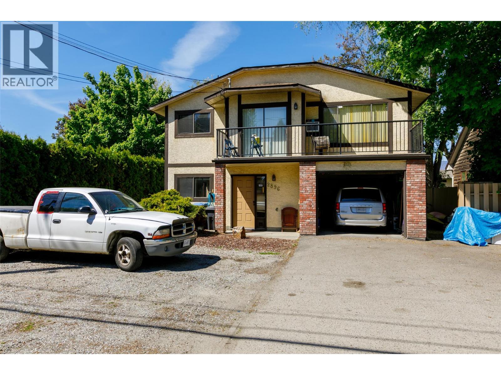 2896 Gordon Drive