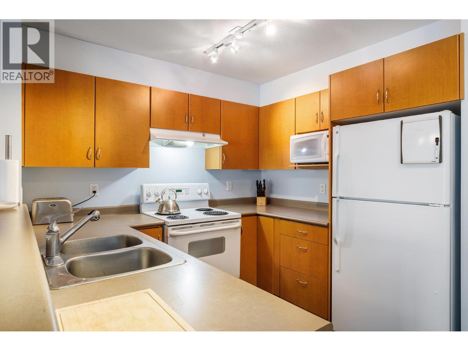 555 Yates Road Unit# 206
