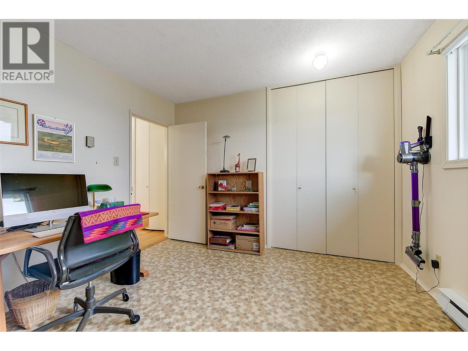 3963 Angus Drive