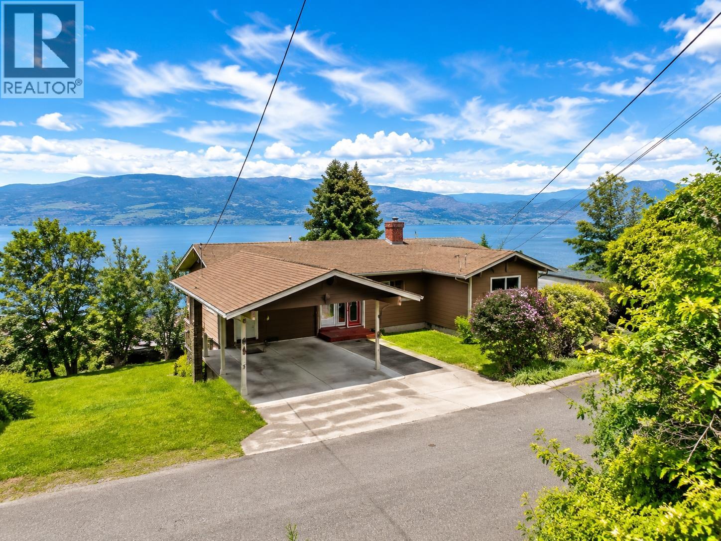 3963 Angus Drive