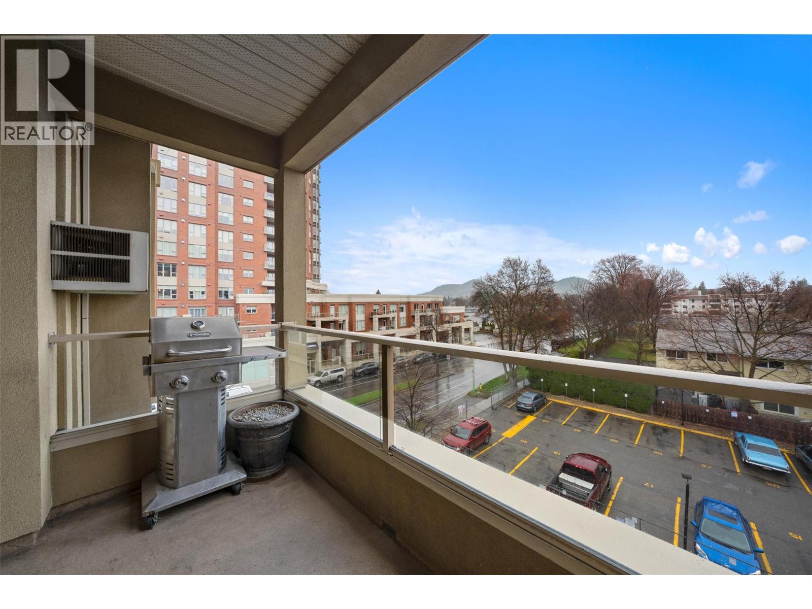 1125 Bernard Avenue Unit# 401