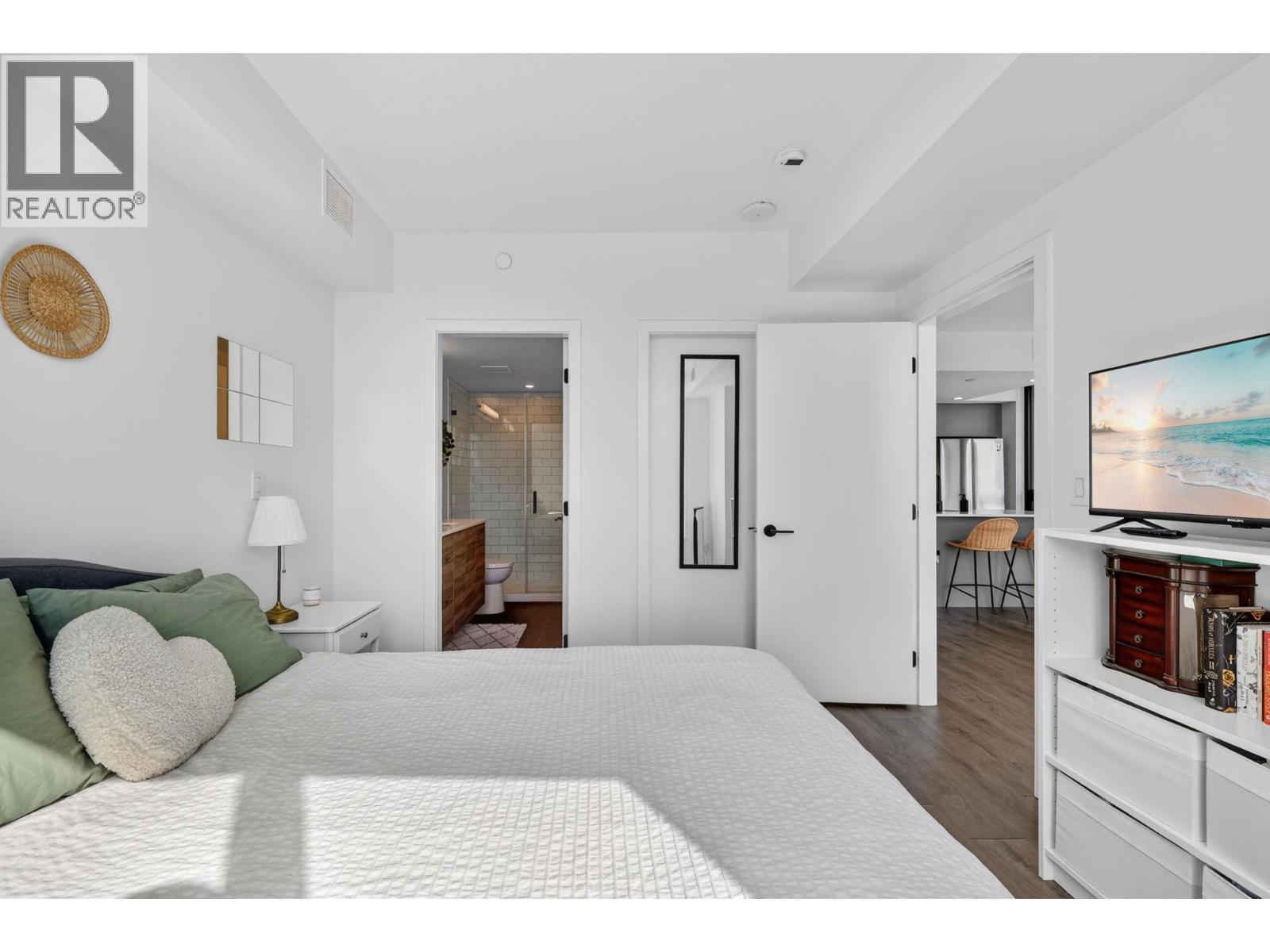 1471 St Paul Street Unit# 1505