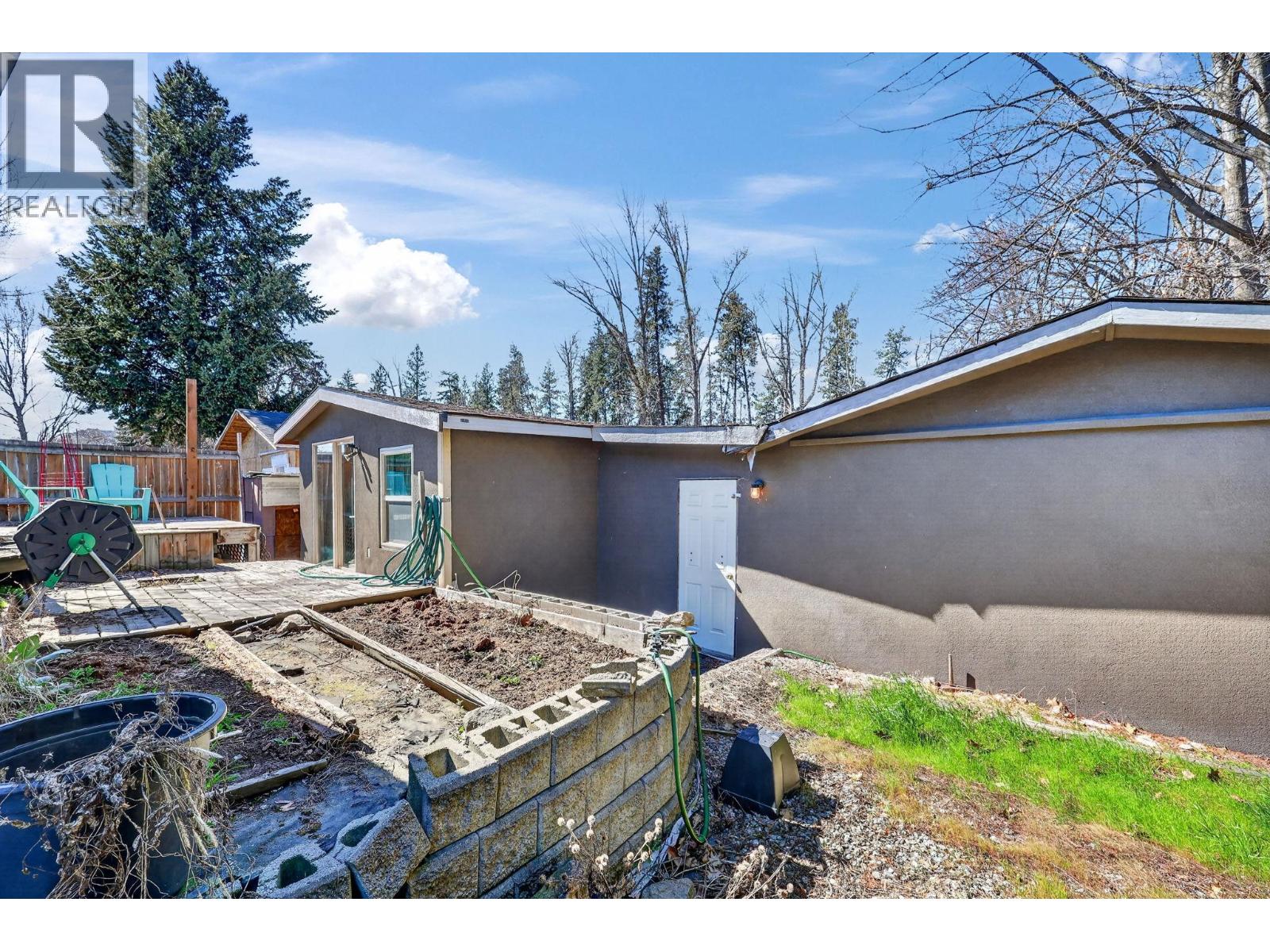715 Beaver Lake Road Unit# 27