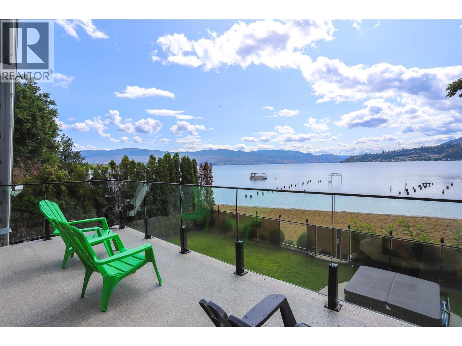 124 McTavish Avenue