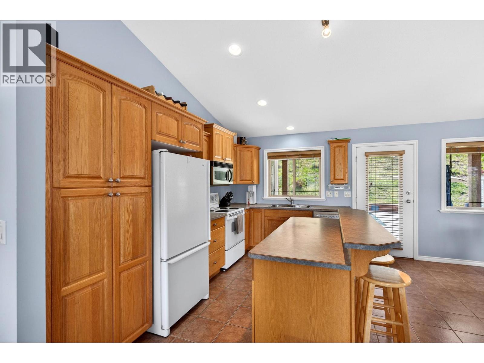 1673 Kloppenburg Road