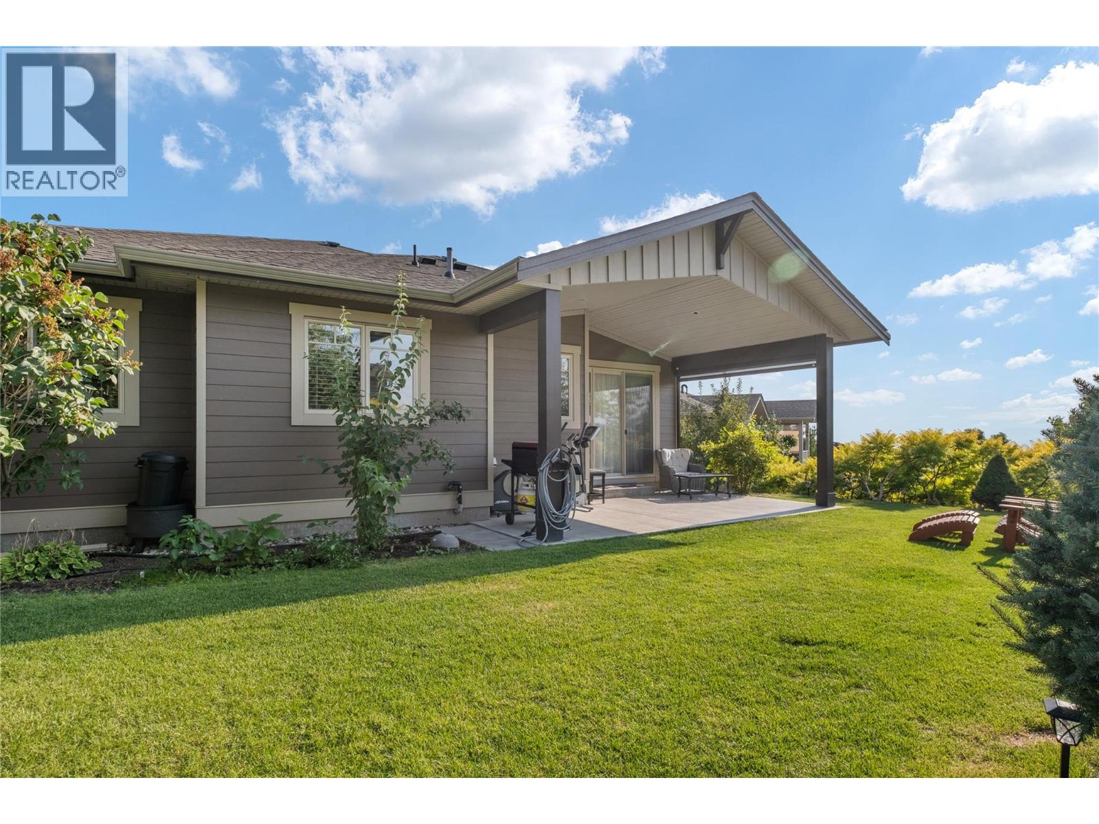 1852 Split Rail Place