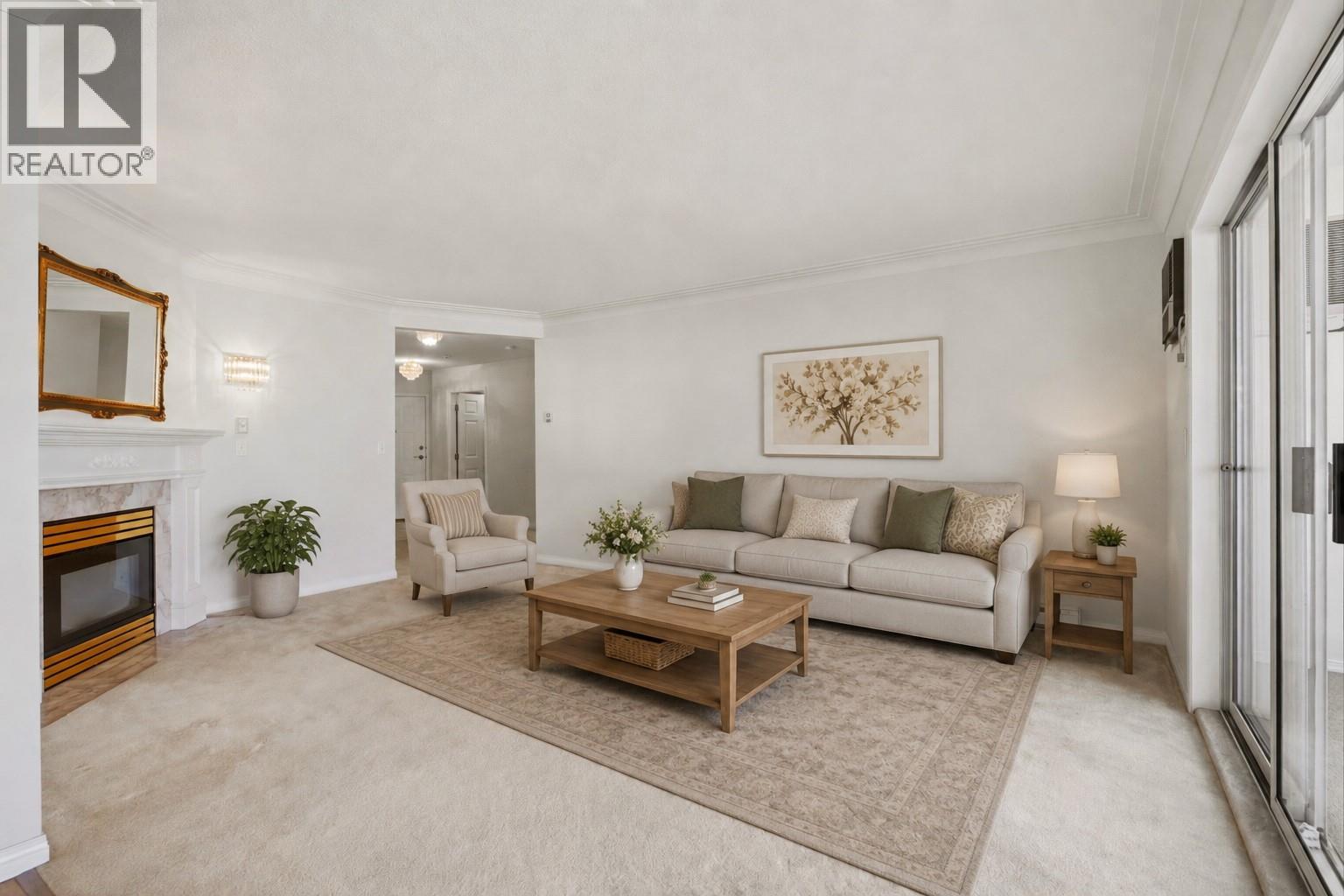 1055 Lawrence Avenue Unit# 102