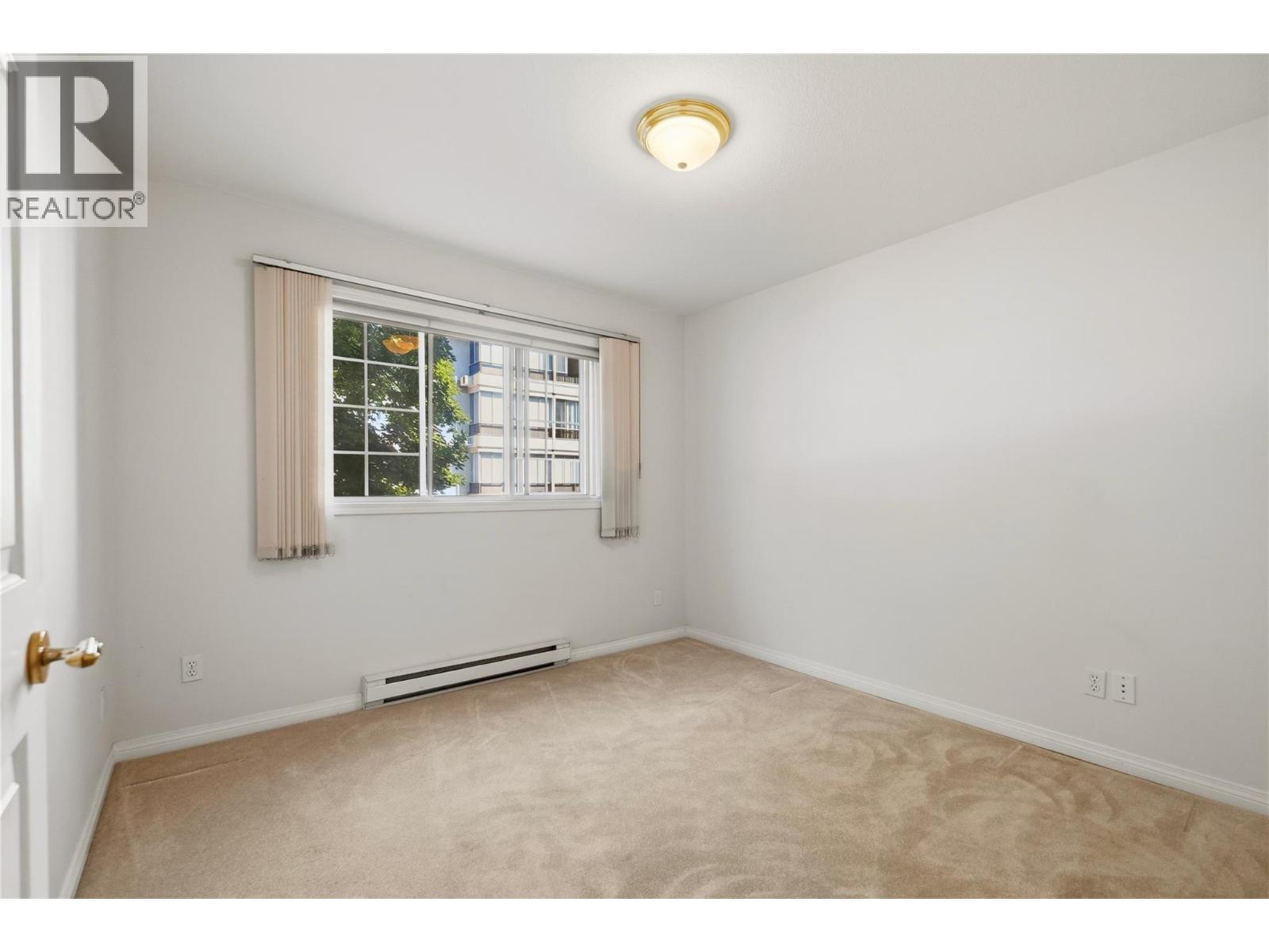 1055 Lawrence Avenue Unit# 102
