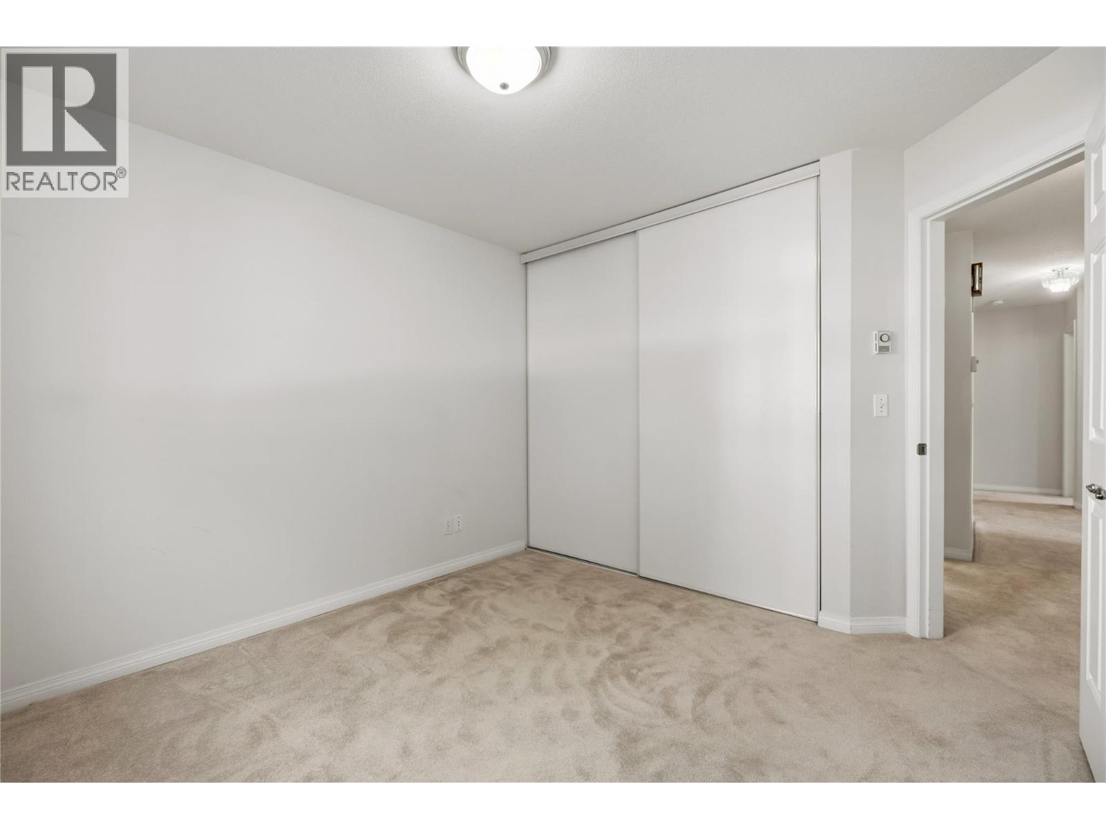 1055 Lawrence Avenue Unit# 102
