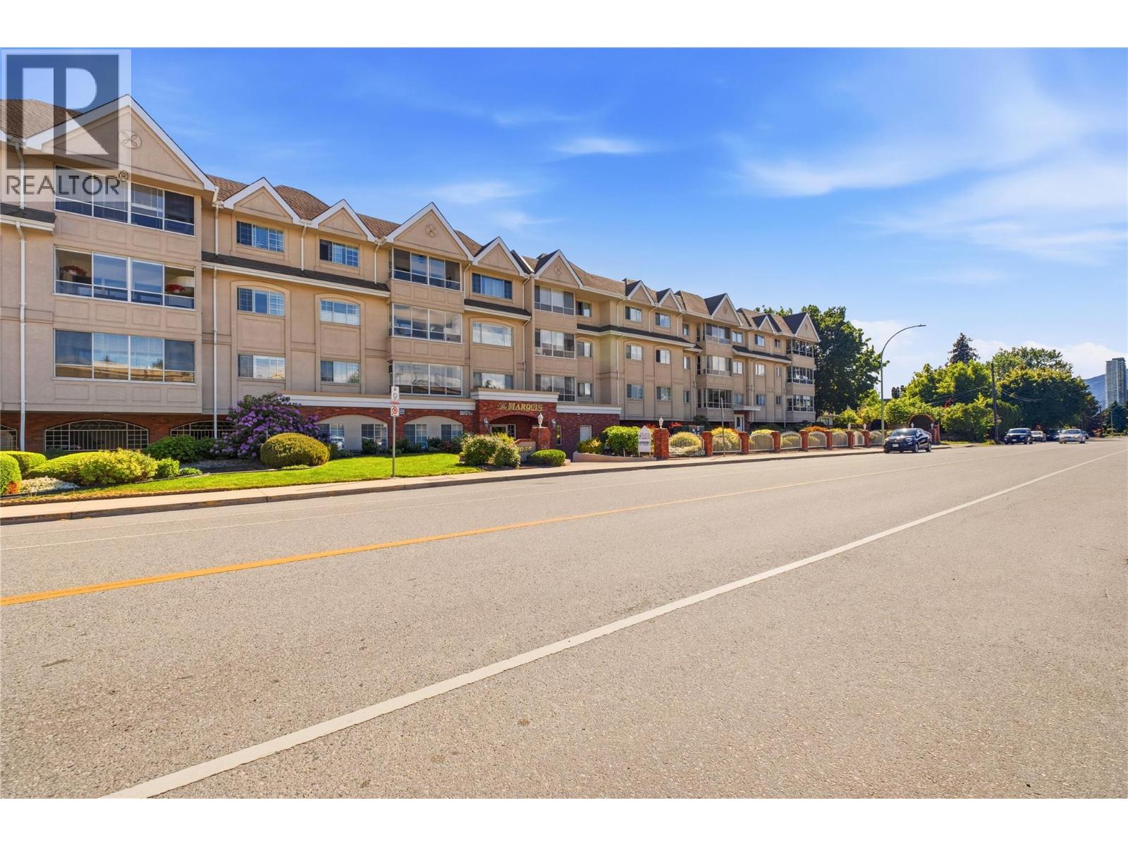 1055 Lawrence Avenue Unit# 102