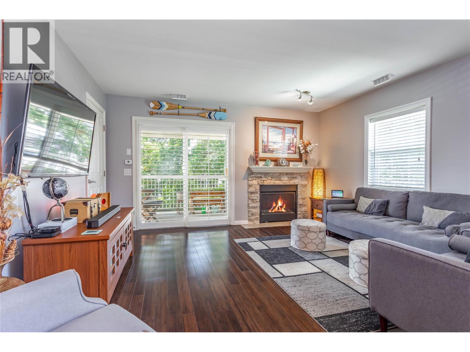 2370 Stillingfleet Road Unit# 218