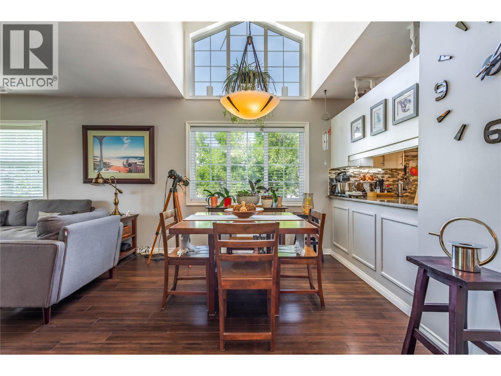 2370 Stillingfleet Road Unit# 218