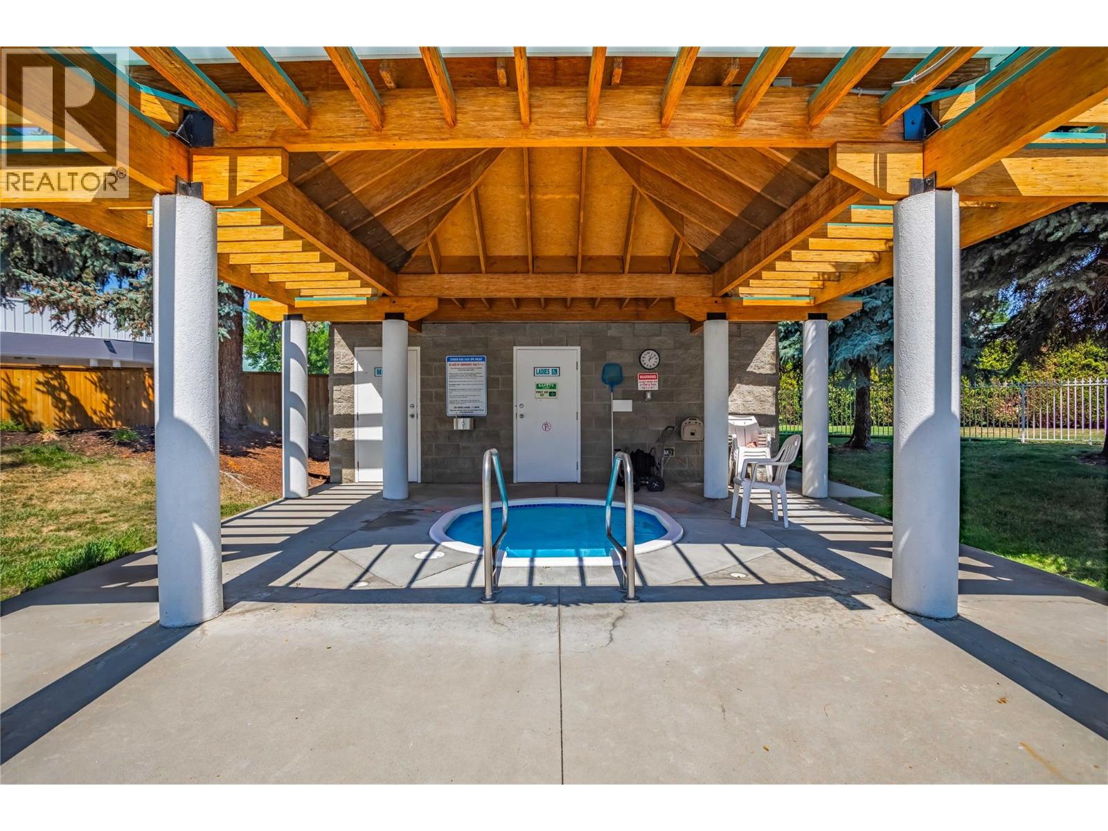 2370 Stillingfleet Road Unit# 218