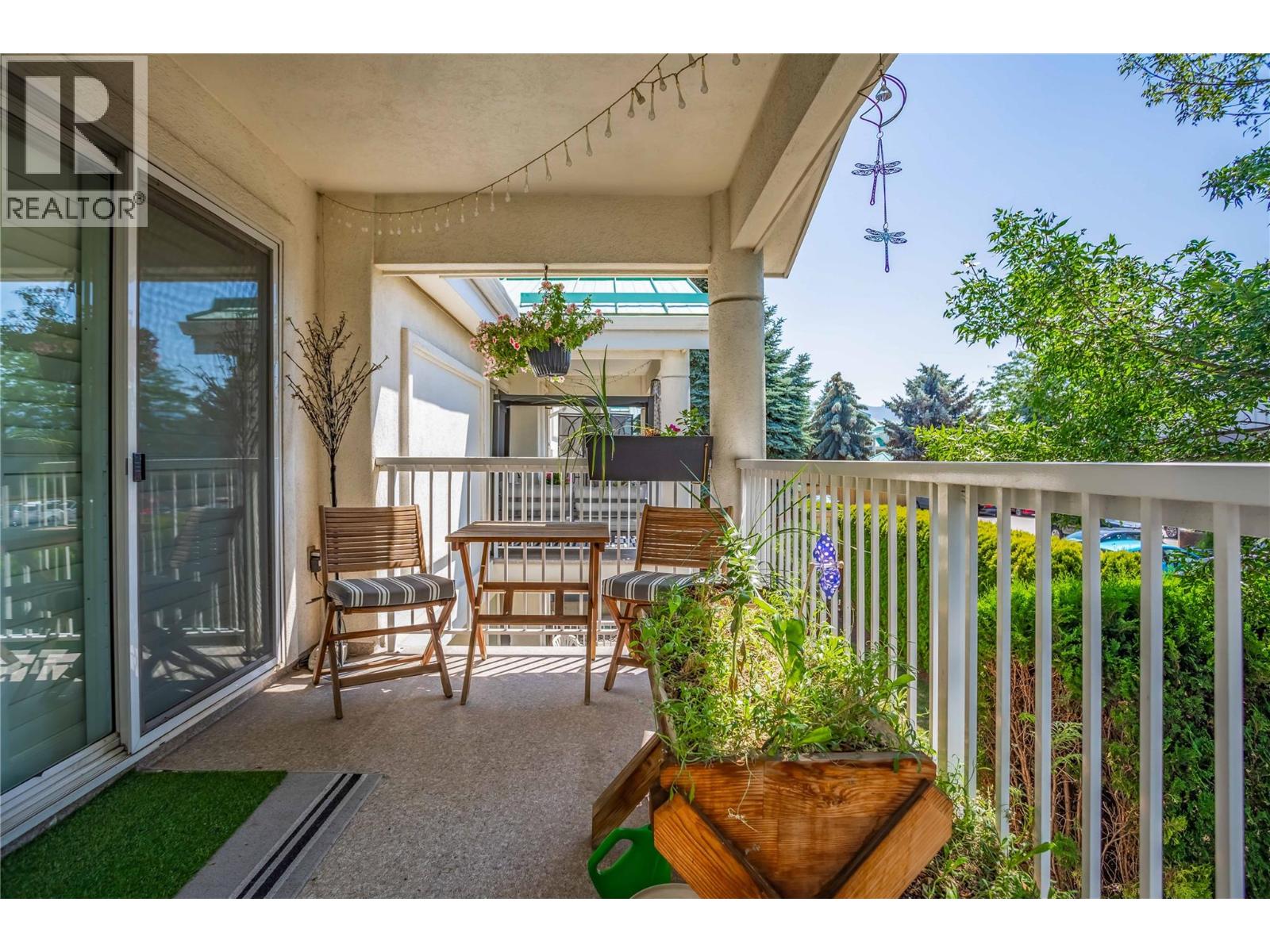 2370 Stillingfleet Road Unit# 218