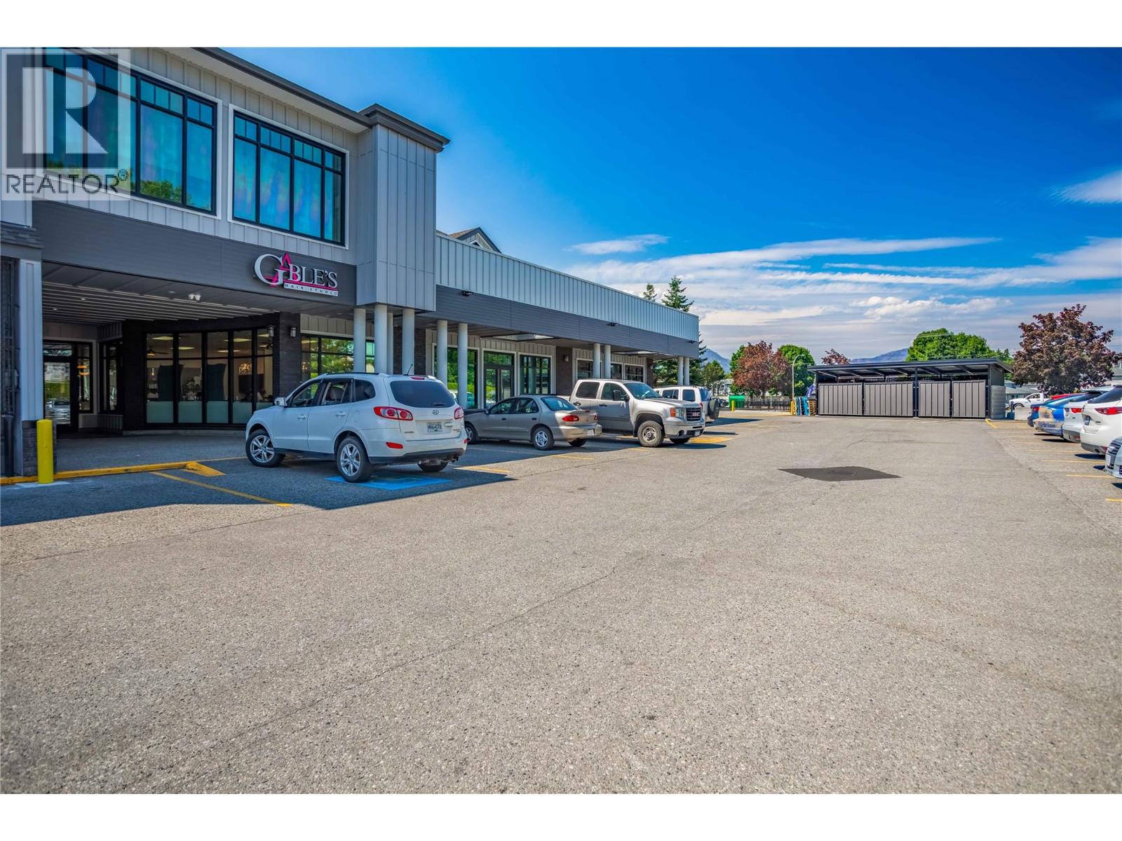 2370 Stillingfleet Road Unit# 218