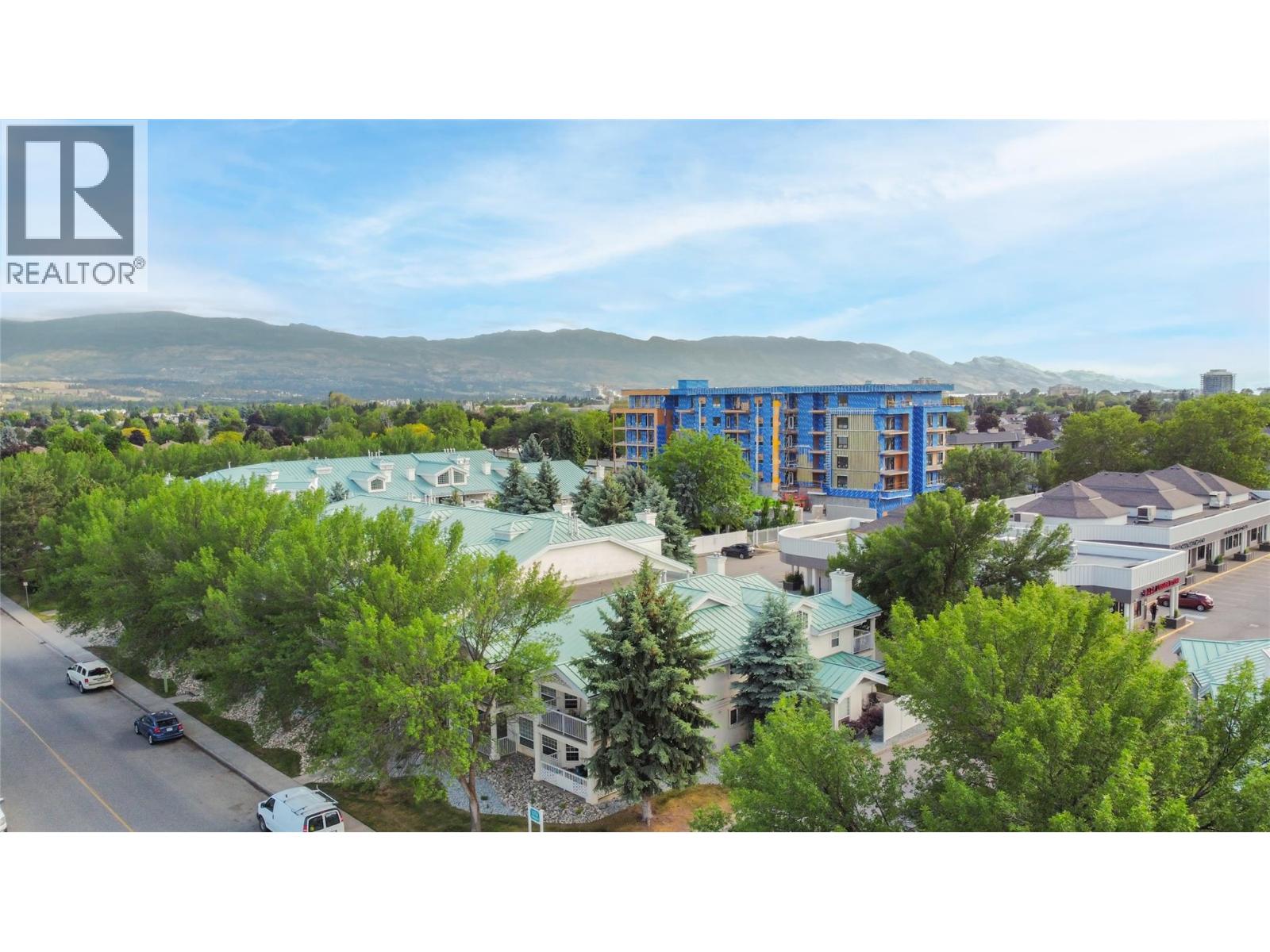 2370 Stillingfleet Road Unit# 218