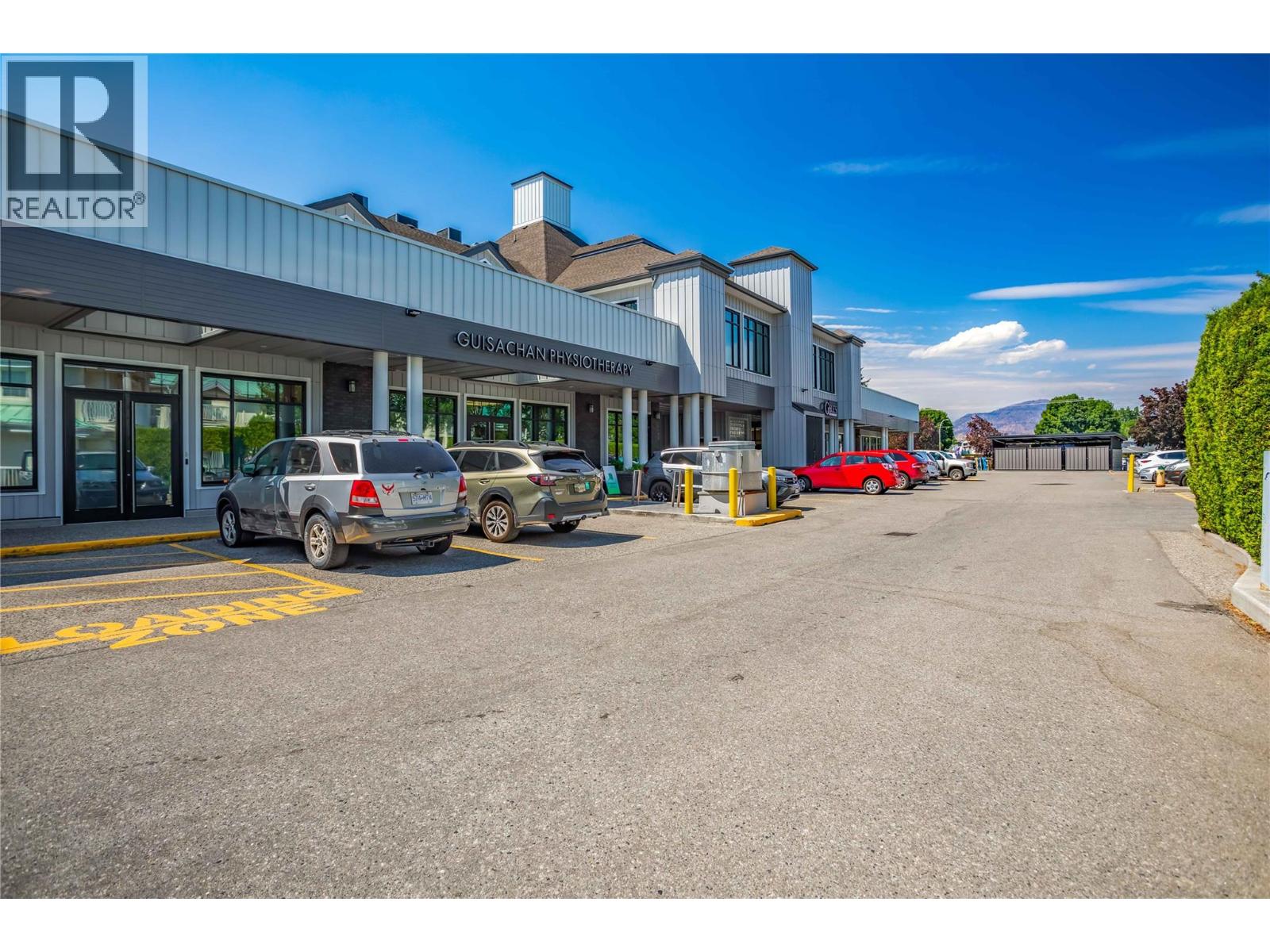 2370 Stillingfleet Road Unit# 218