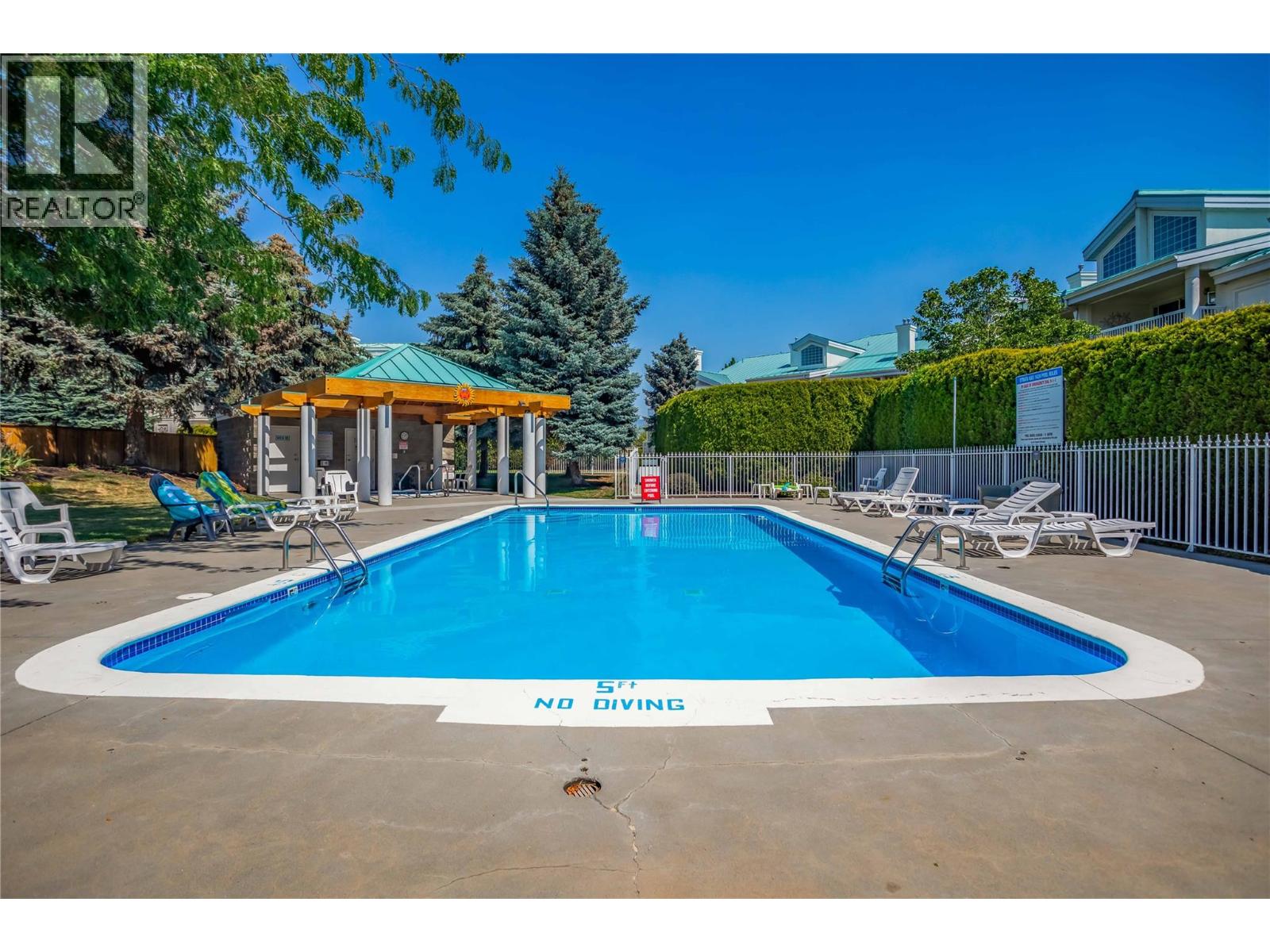 2370 Stillingfleet Road Unit# 218