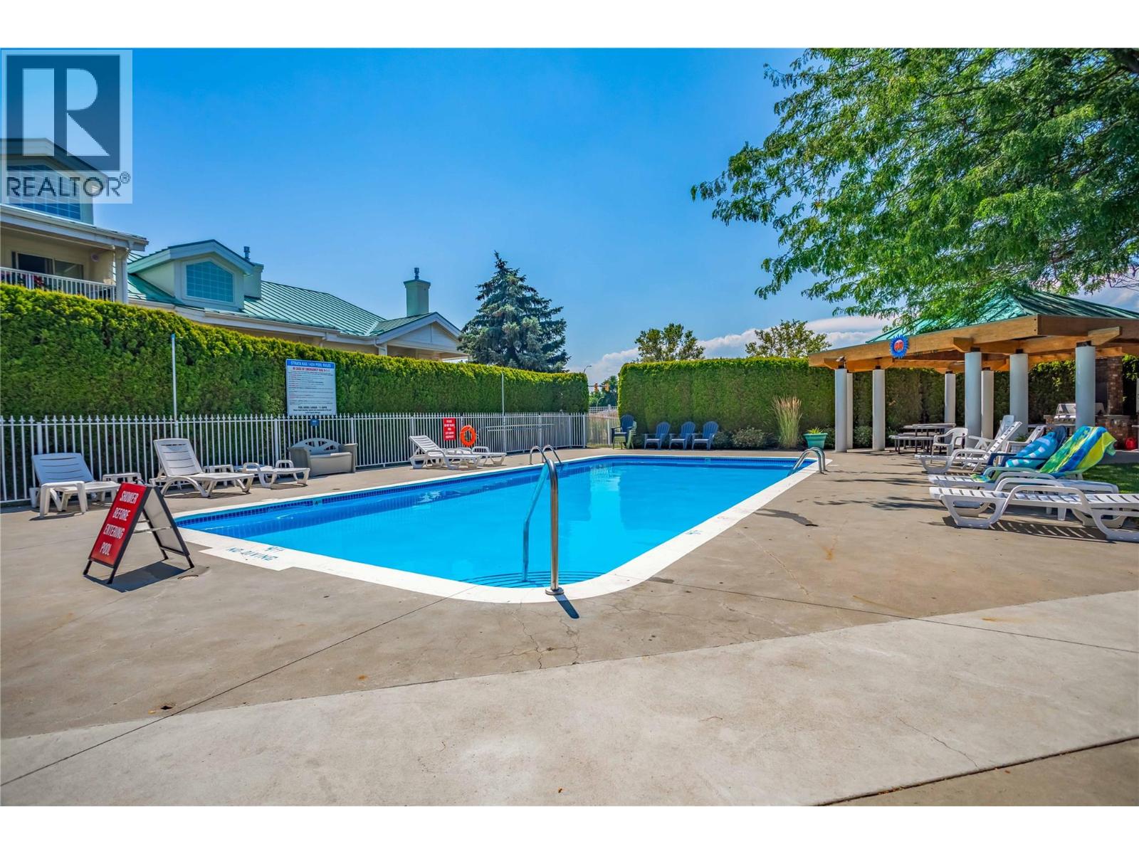 2370 Stillingfleet Road Unit# 218