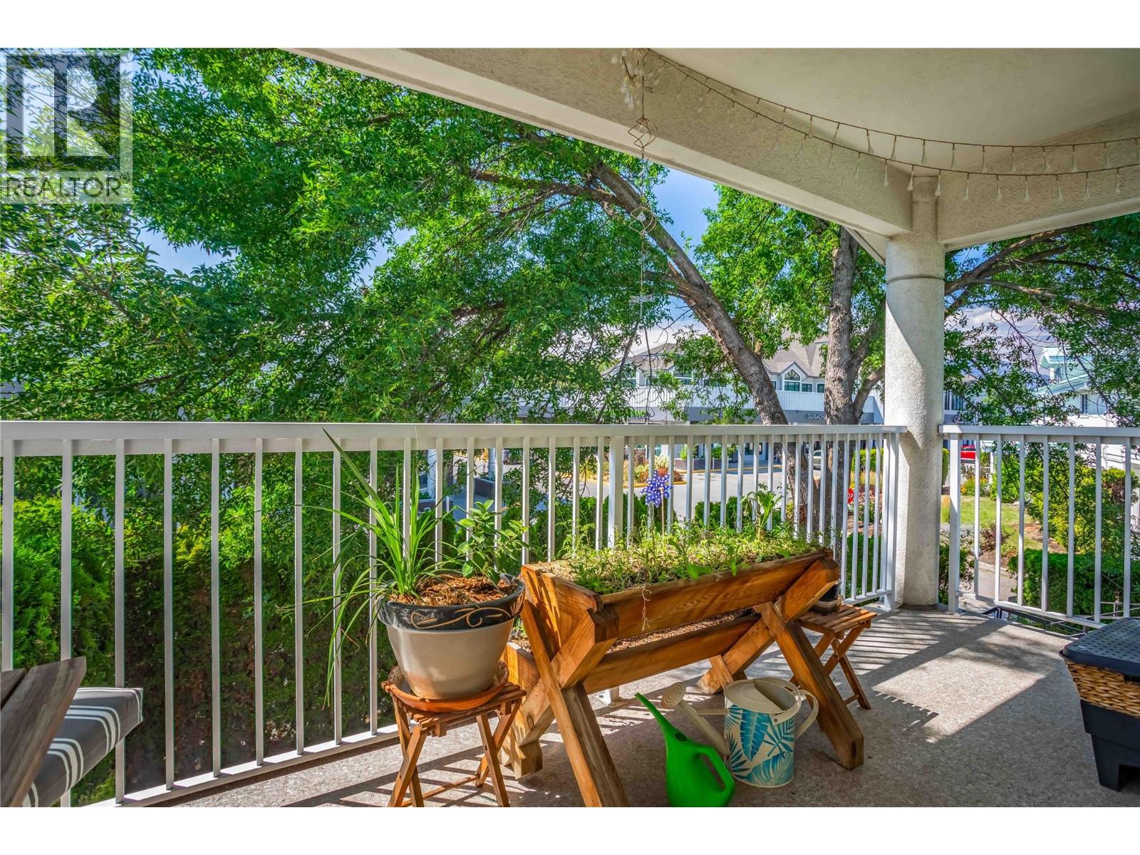 2370 Stillingfleet Road Unit# 218
