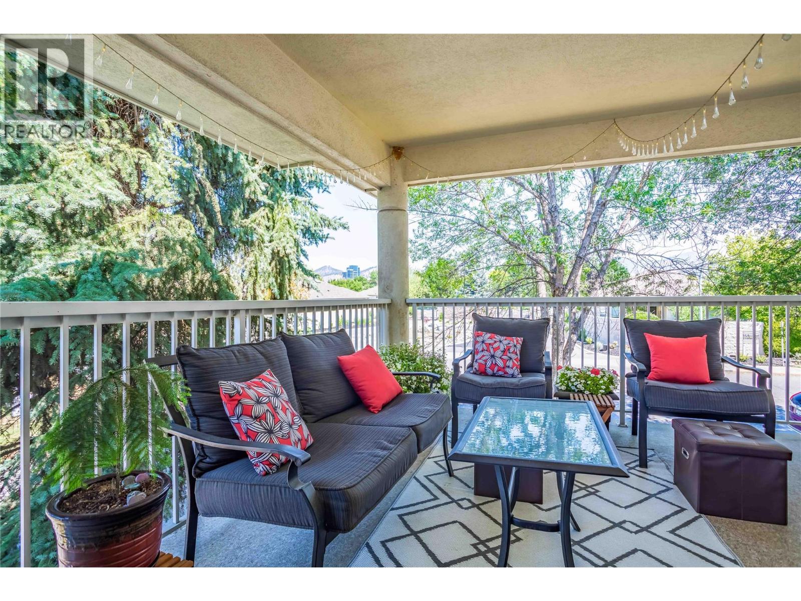 2370 Stillingfleet Road Unit# 218