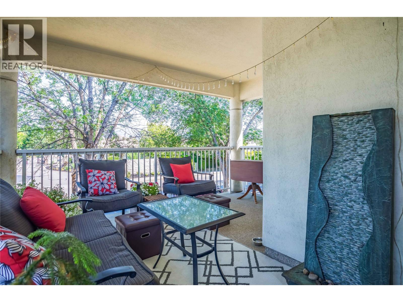 2370 Stillingfleet Road Unit# 218