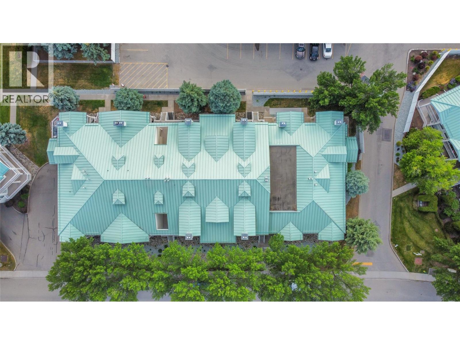2370 Stillingfleet Road Unit# 218