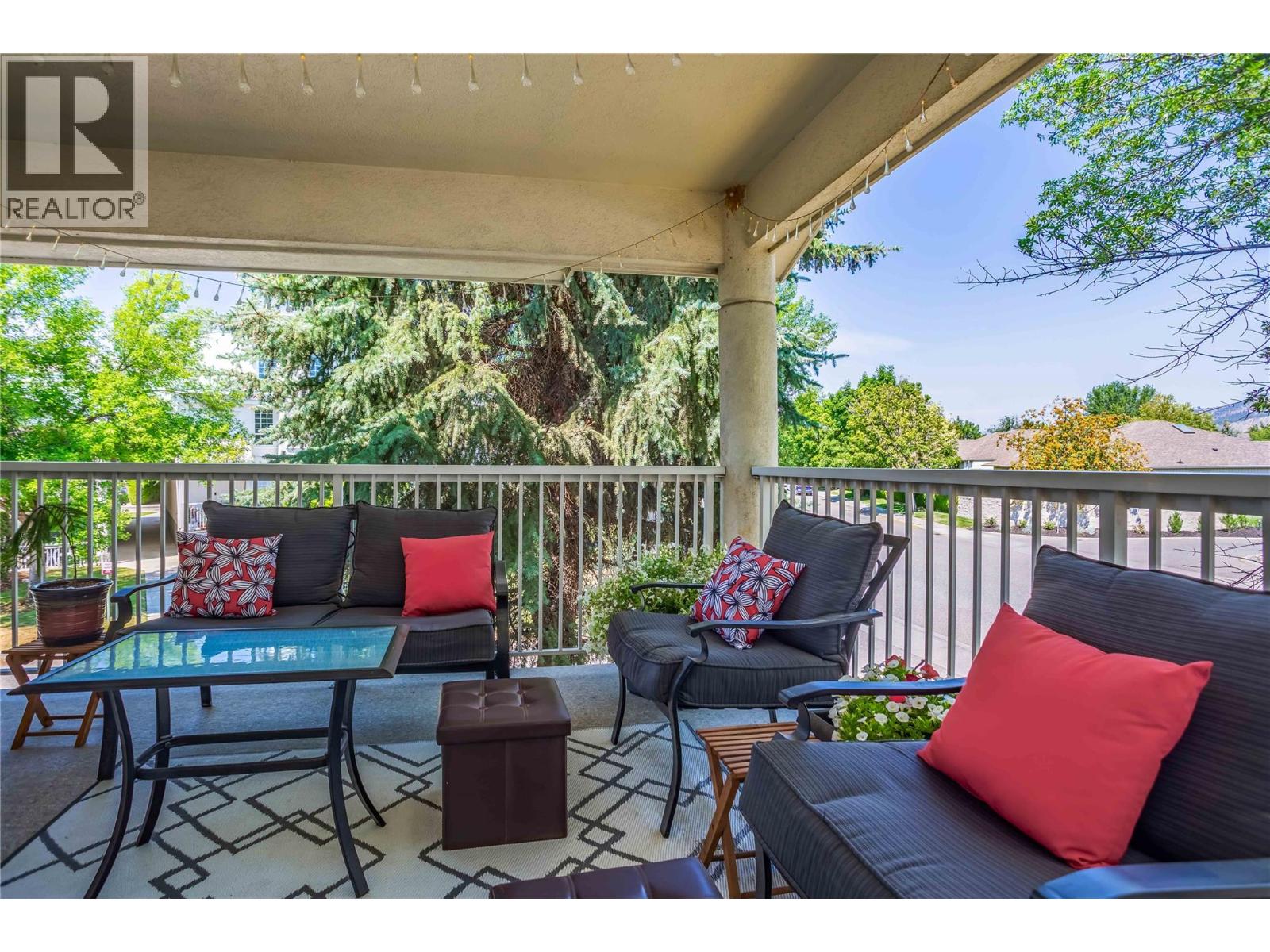 2370 Stillingfleet Road Unit# 218