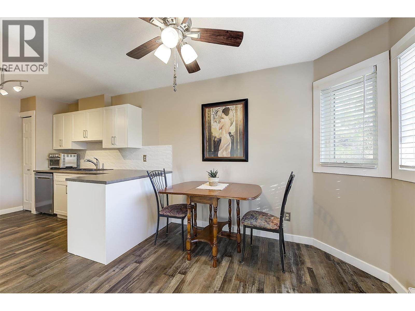 3842 Gordon Drive Unit# 216