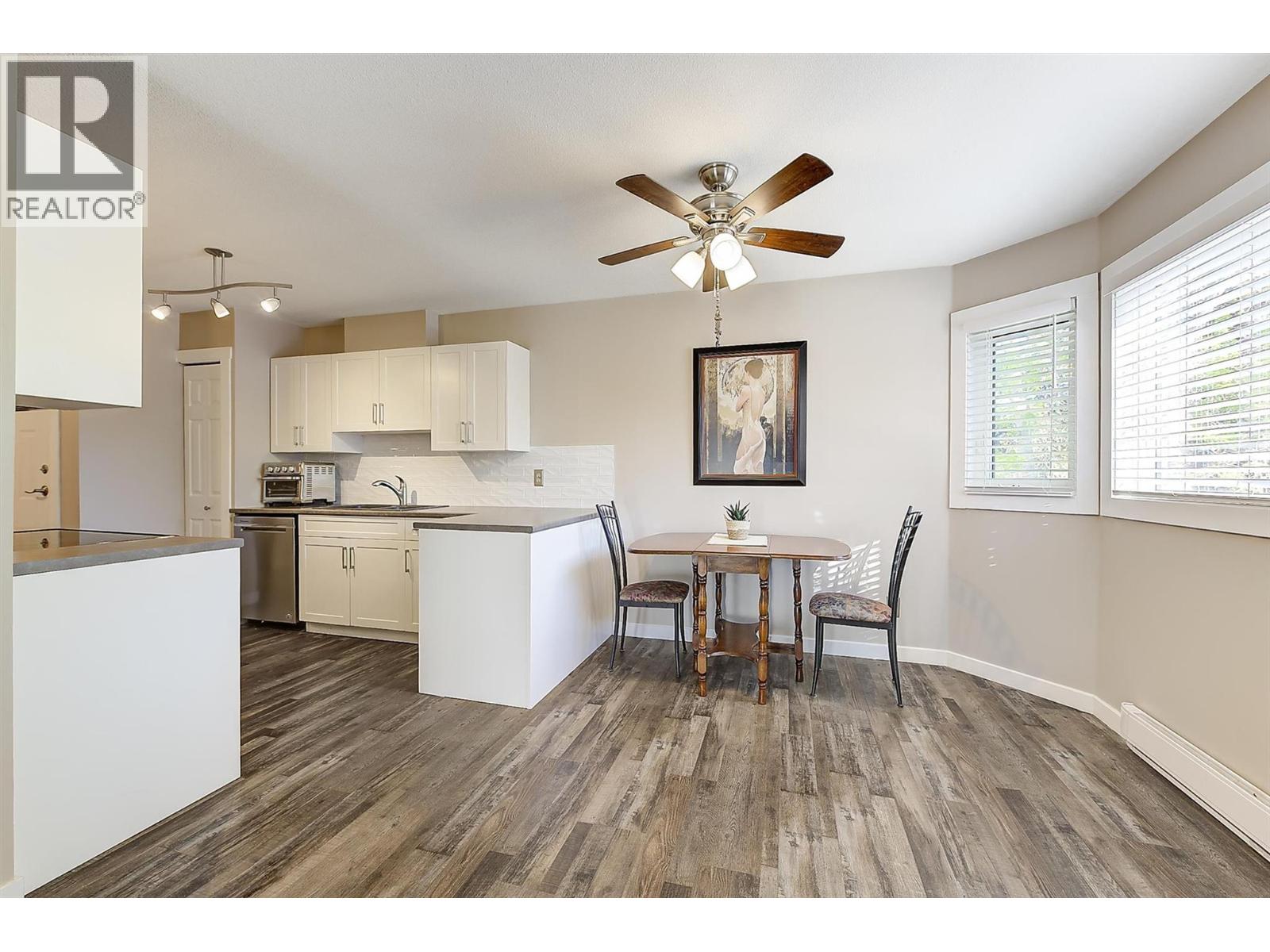 3842 Gordon Drive Unit# 216