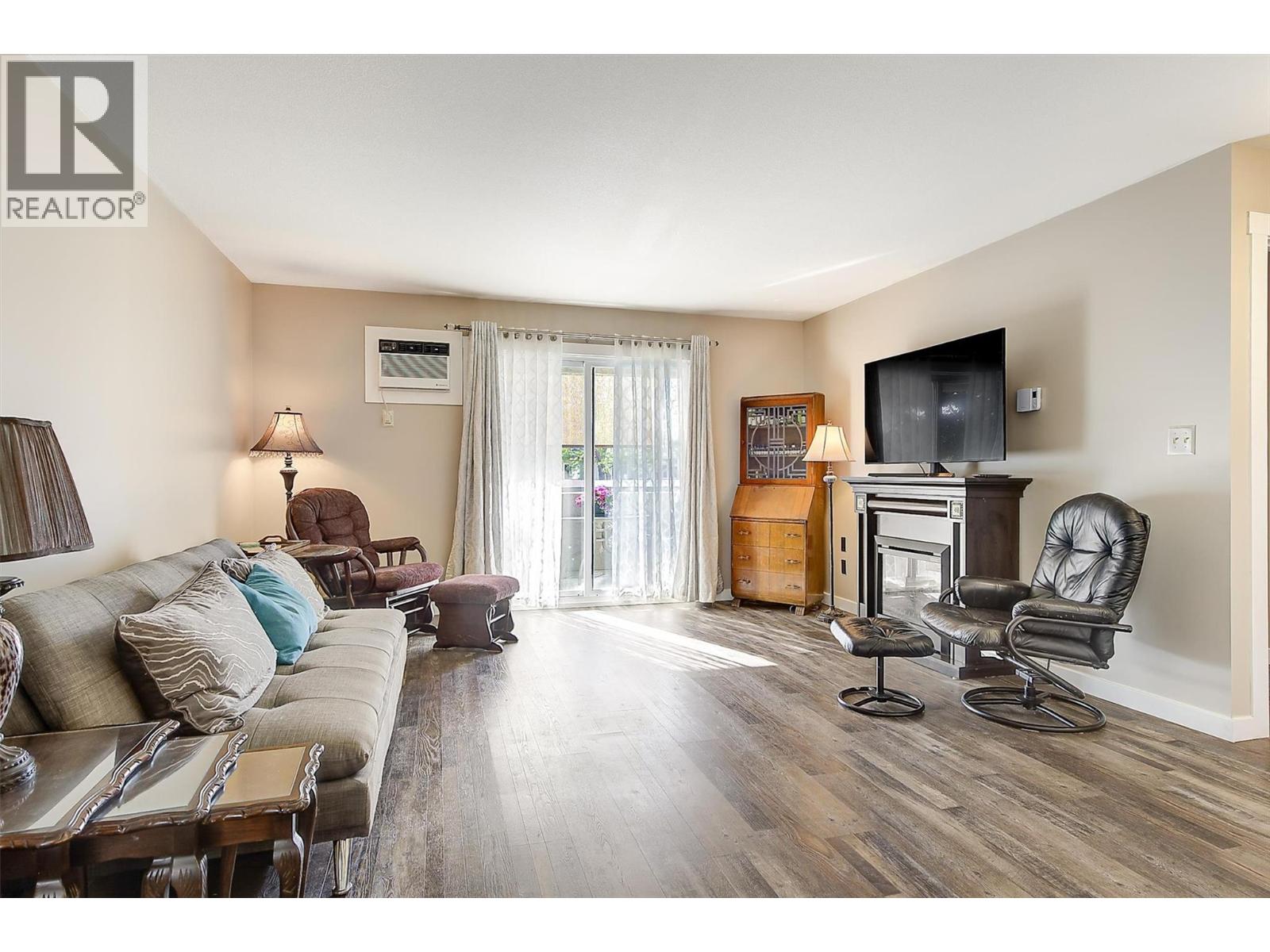 3842 Gordon Drive Unit# 216