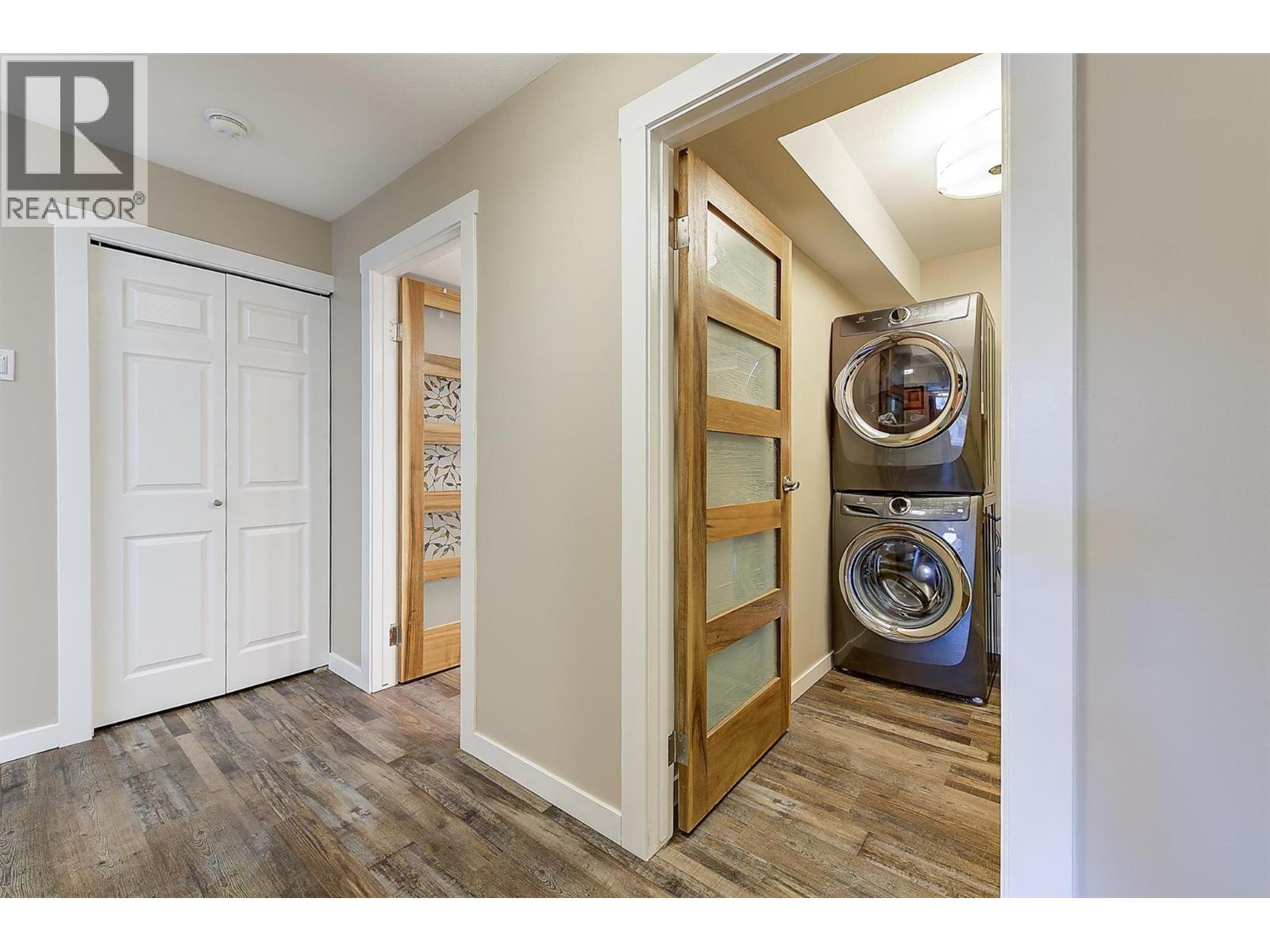 3842 Gordon Drive Unit# 216