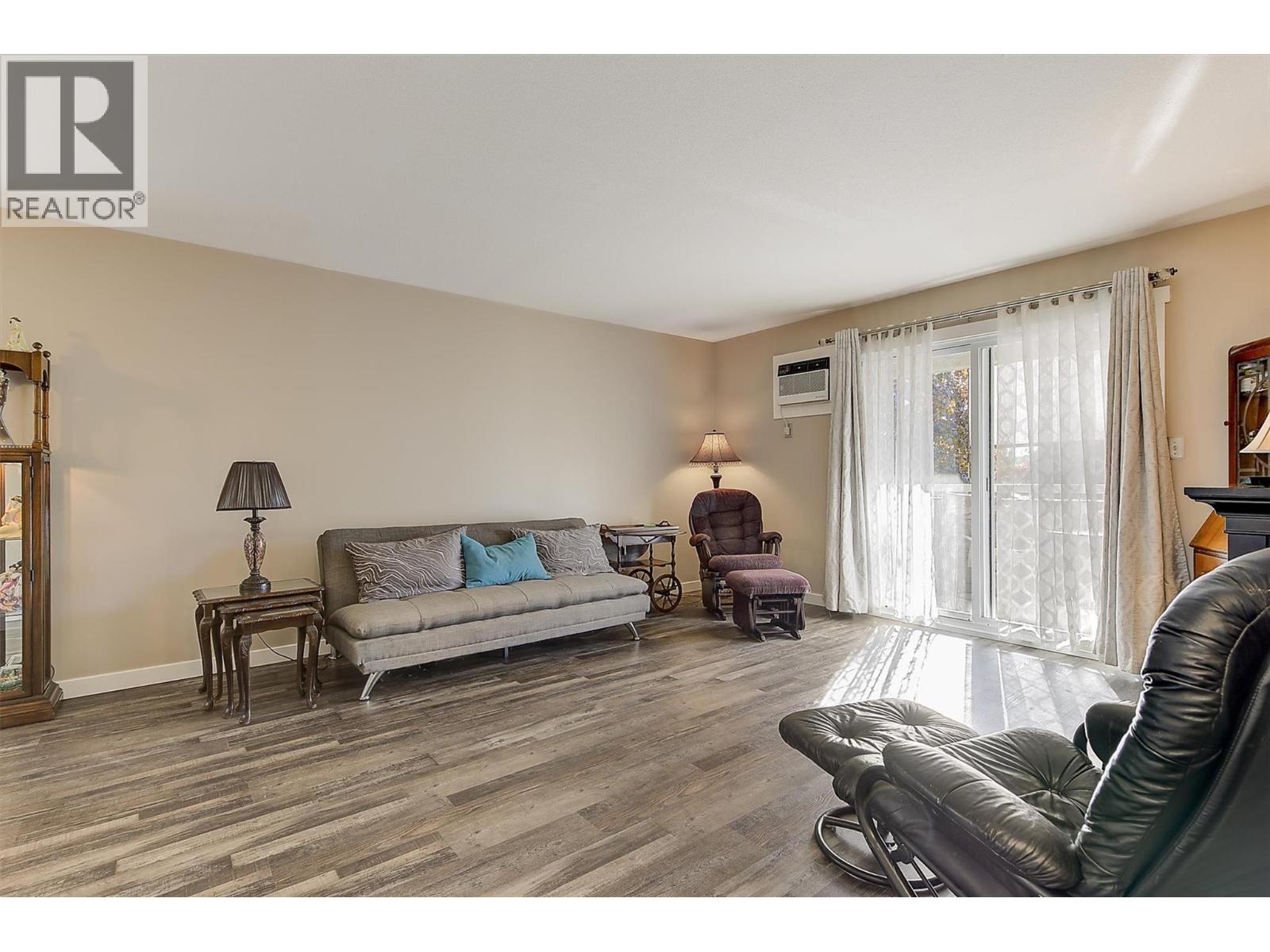 3842 Gordon Drive Unit# 216