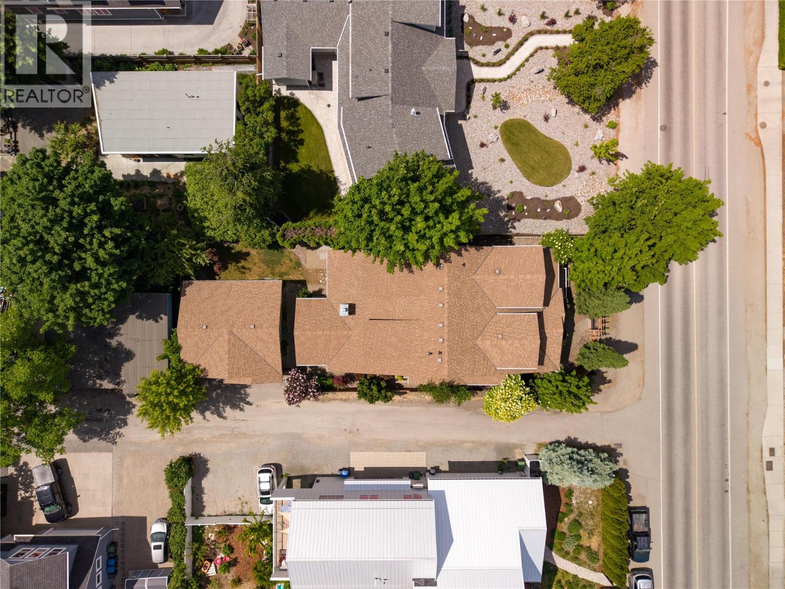 451 Cadder Avenue