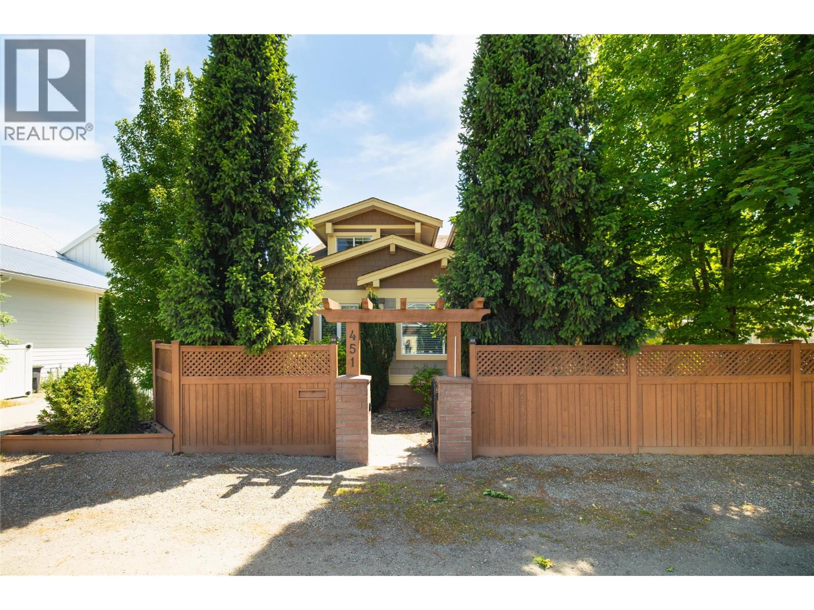 451 Cadder Avenue